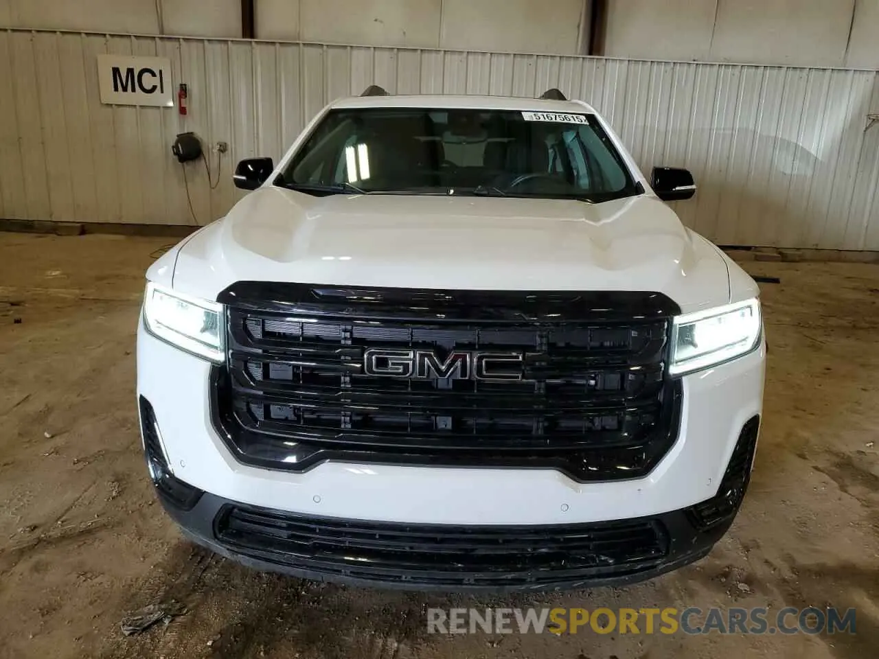 5 Photograph of a damaged car 1GKKNRL44NZ106908 GMC ACADIA 2022