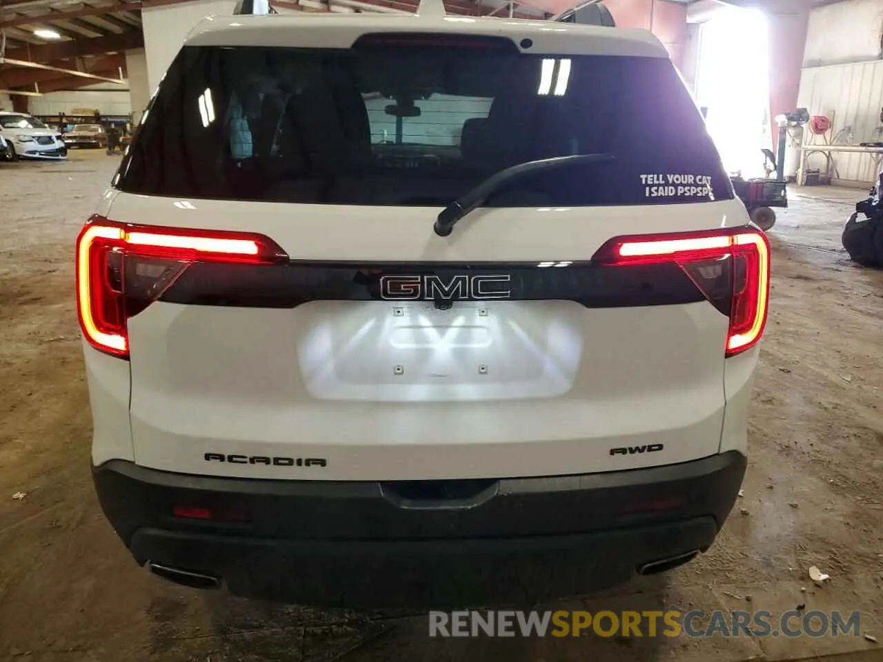 6 Photograph of a damaged car 1GKKNRL44NZ106908 GMC ACADIA 2022