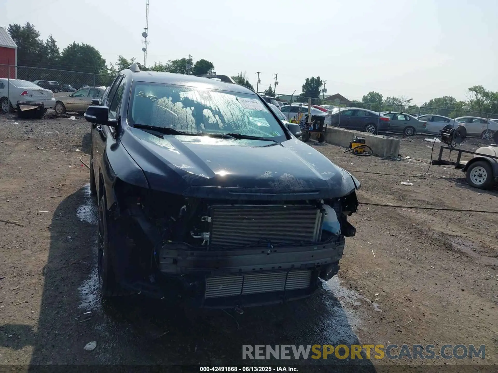 13 Photograph of a damaged car 1GKKNRL46NZ157035 GMC ACADIA 2022