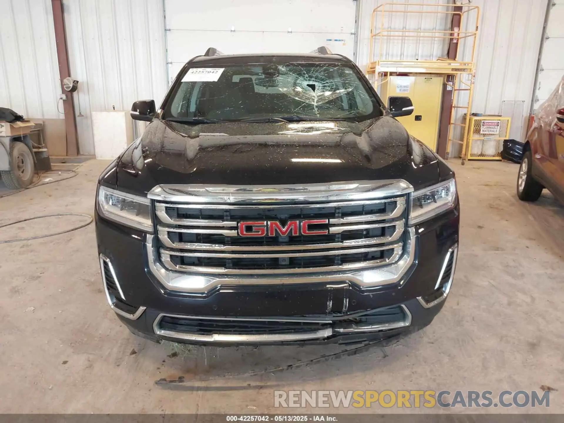 12 Photograph of a damaged car 1GKKNRL47NZ161580 GMC ACADIA 2022