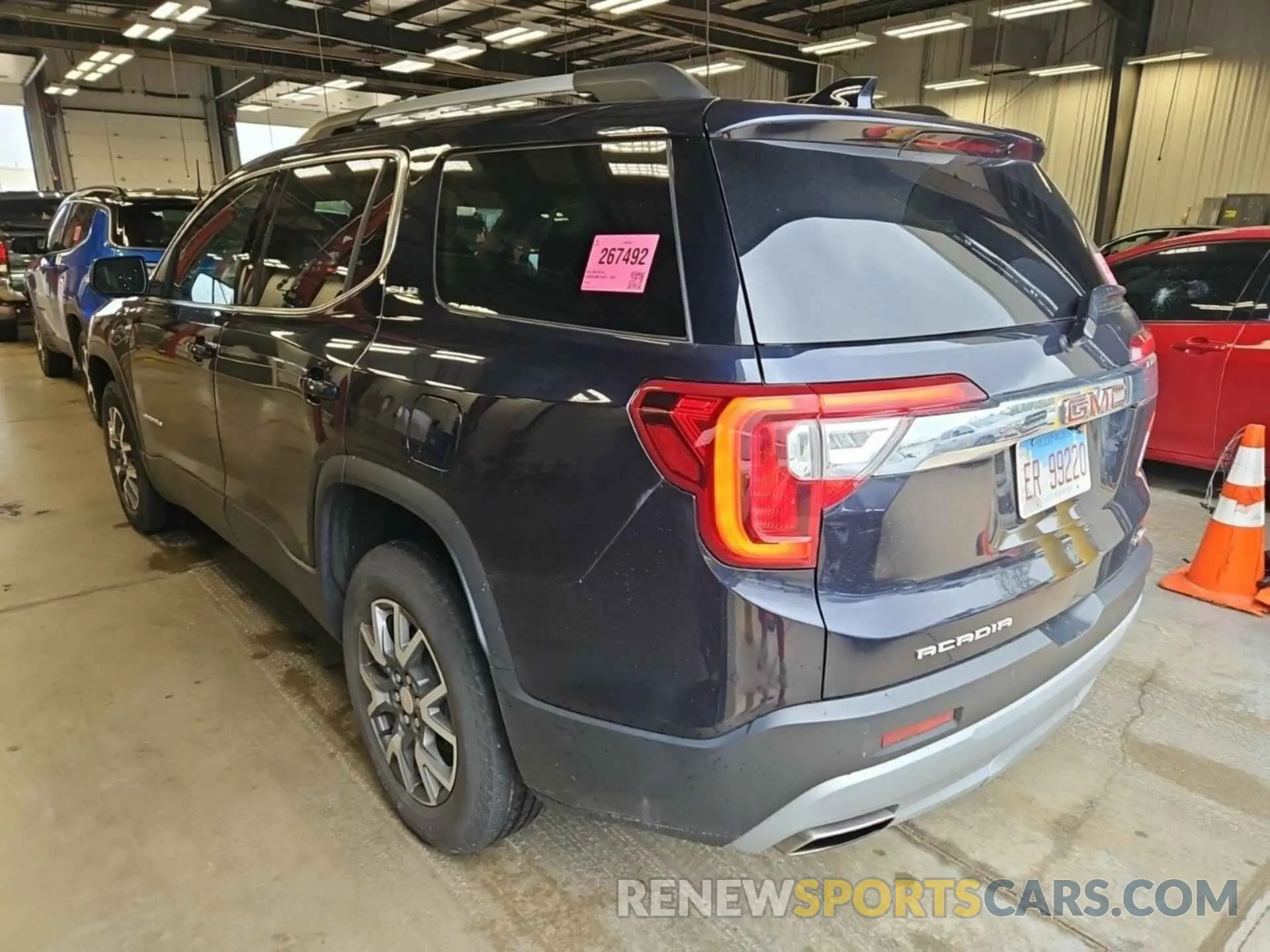 22 Photograph of a damaged car 1GKKNRL49NZ126474 GMC ACADIA 2022