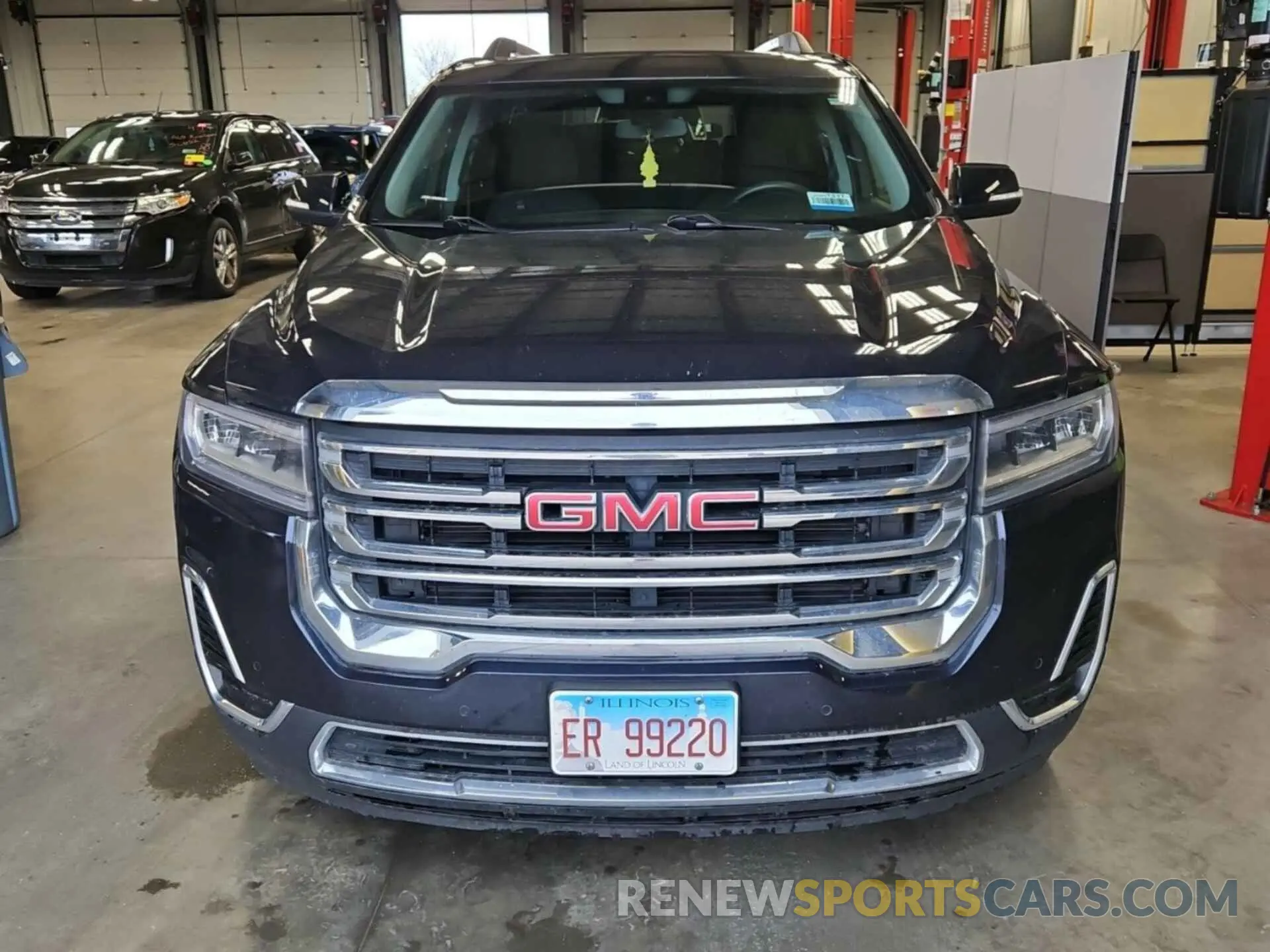 6 Photograph of a damaged car 1GKKNRL49NZ126474 GMC ACADIA 2022