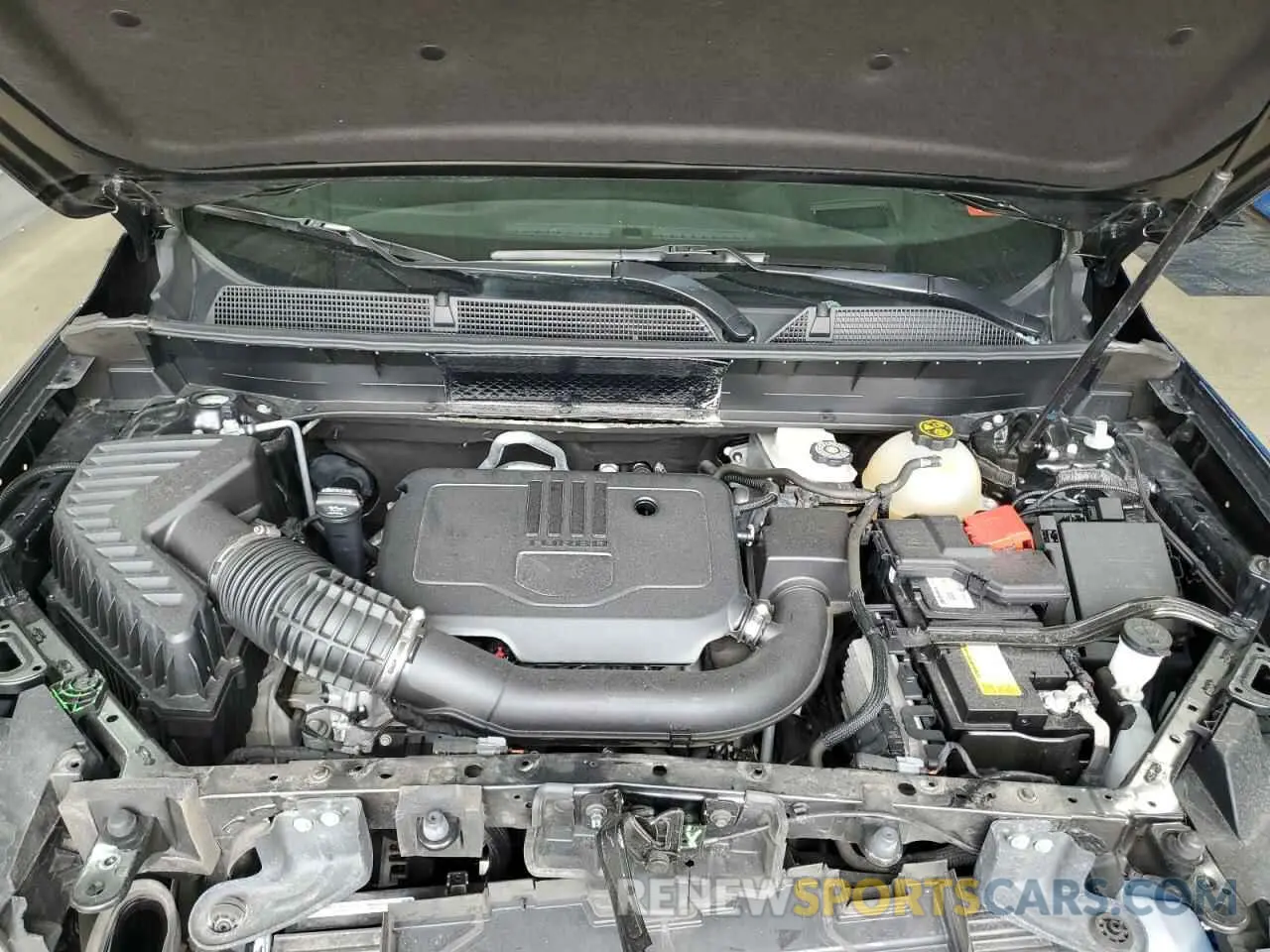 12 Photograph of a damaged car 1GKKNUL47NZ141297 GMC ACADIA 2022