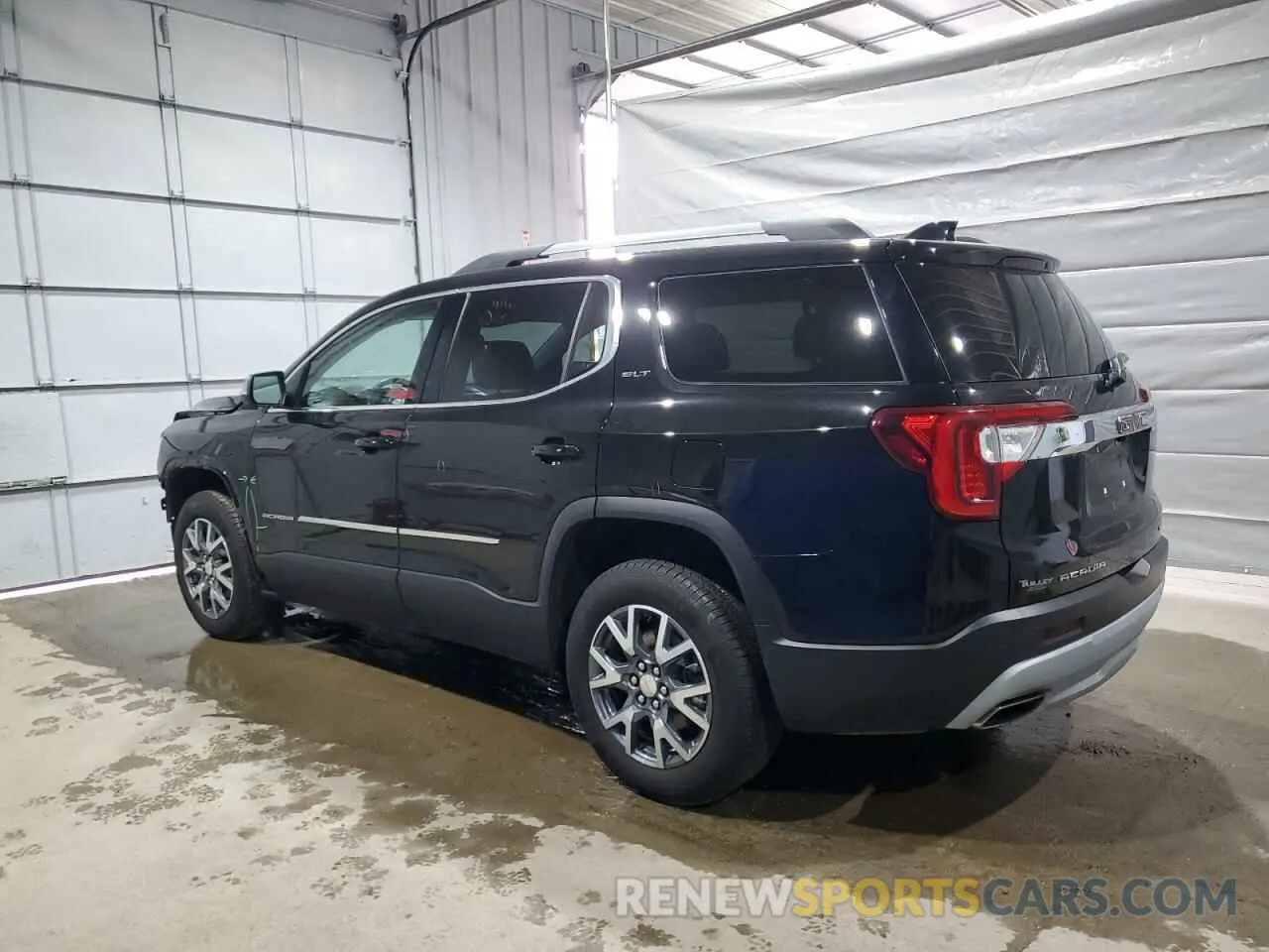 2 Photograph of a damaged car 1GKKNUL47NZ141297 GMC ACADIA 2022