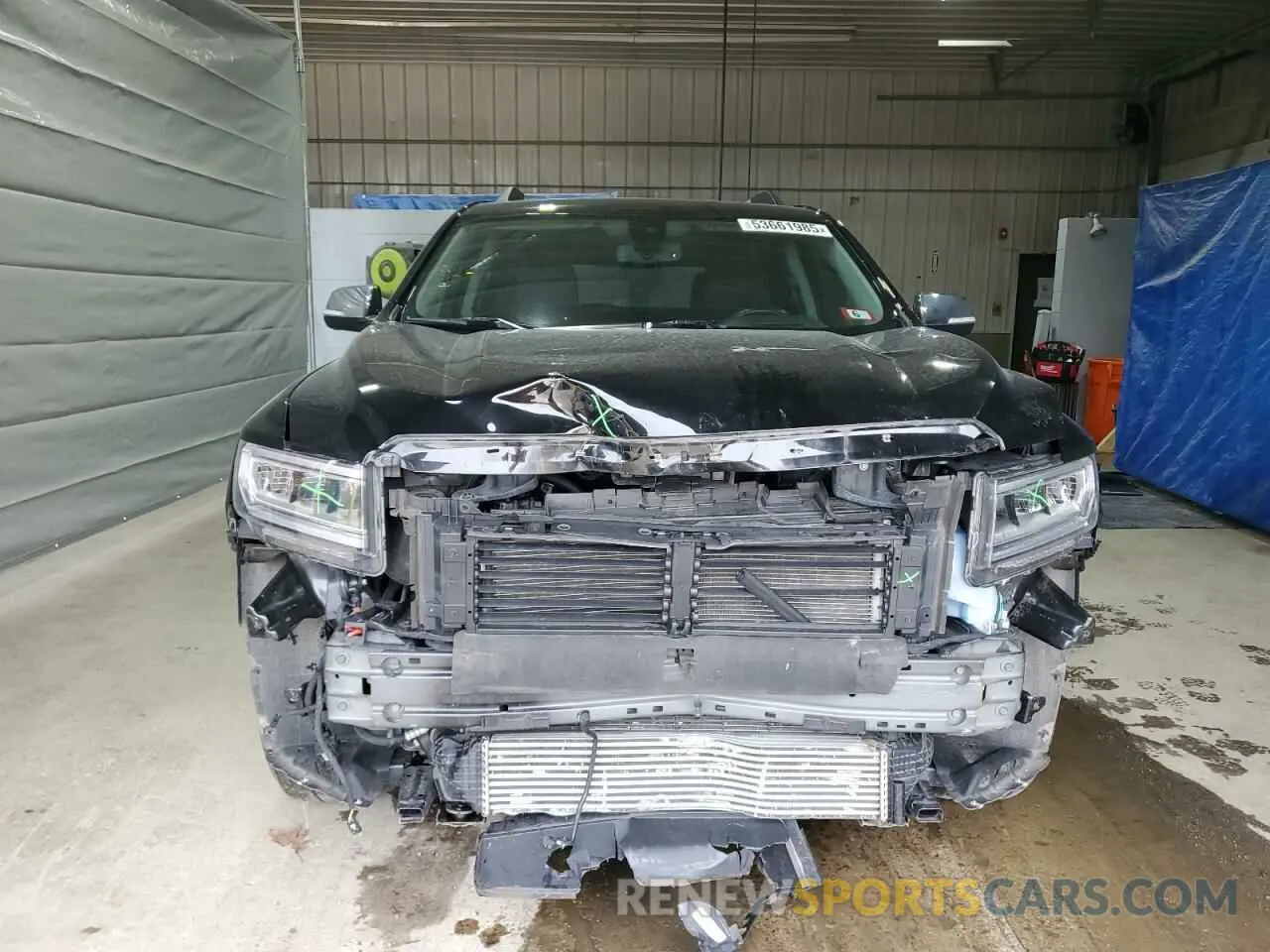 5 Photograph of a damaged car 1GKKNUL47NZ141297 GMC ACADIA 2022