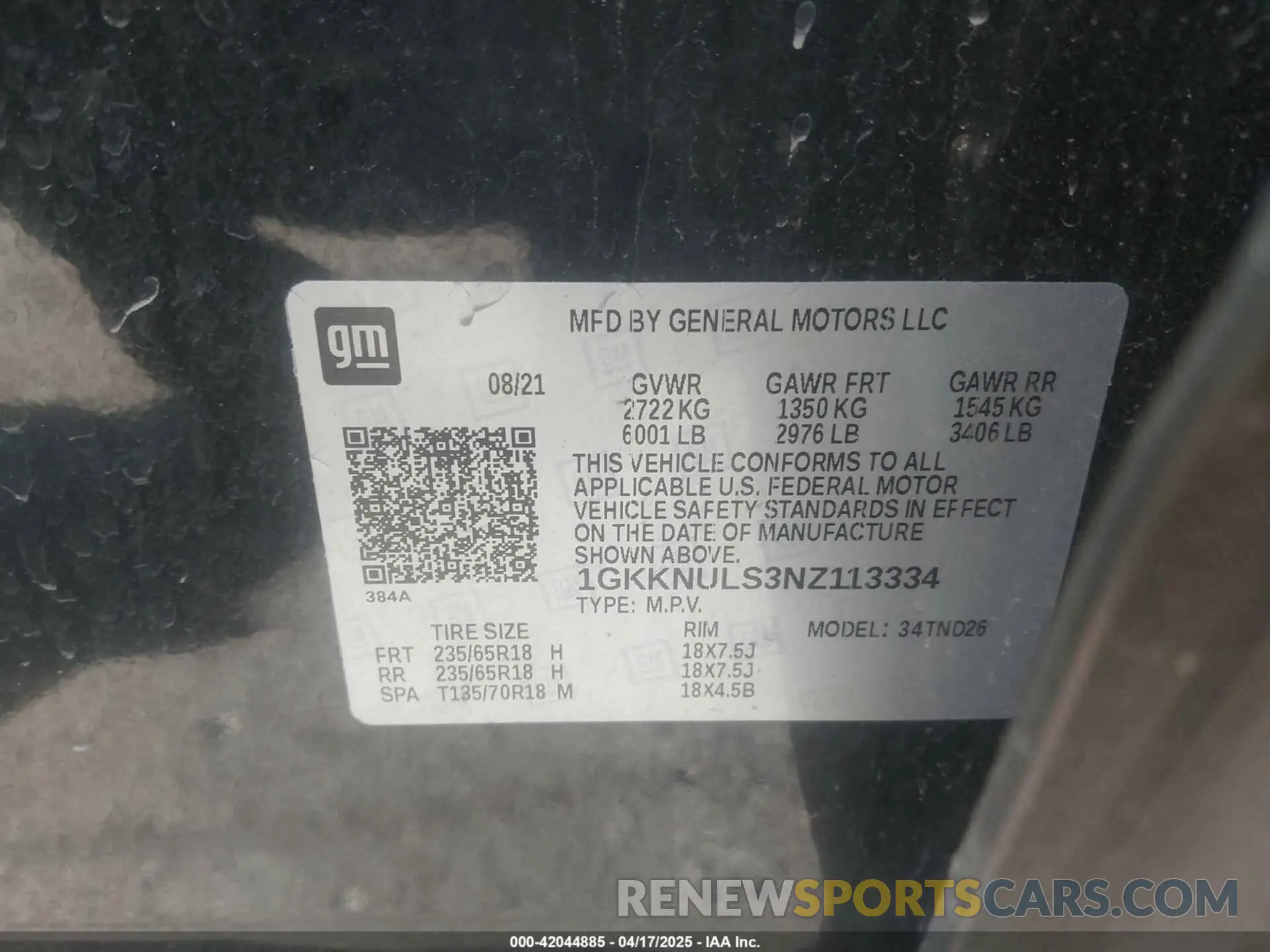 9 Photograph of a damaged car 1GKKNULS3NZ113334 GMC ACADIA 2022