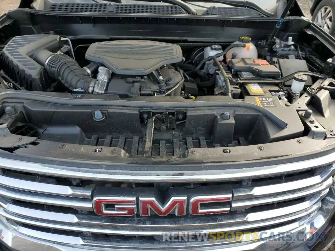 12 Photograph of a damaged car 1GKKNULS6NZ178548 GMC ACADIA 2022