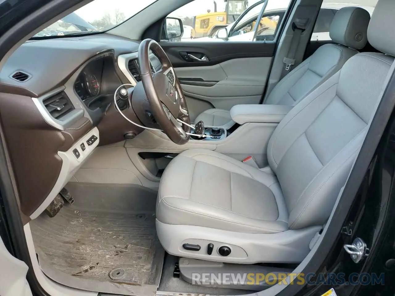 7 Photograph of a damaged car 1GKKNULS6NZ178548 GMC ACADIA 2022