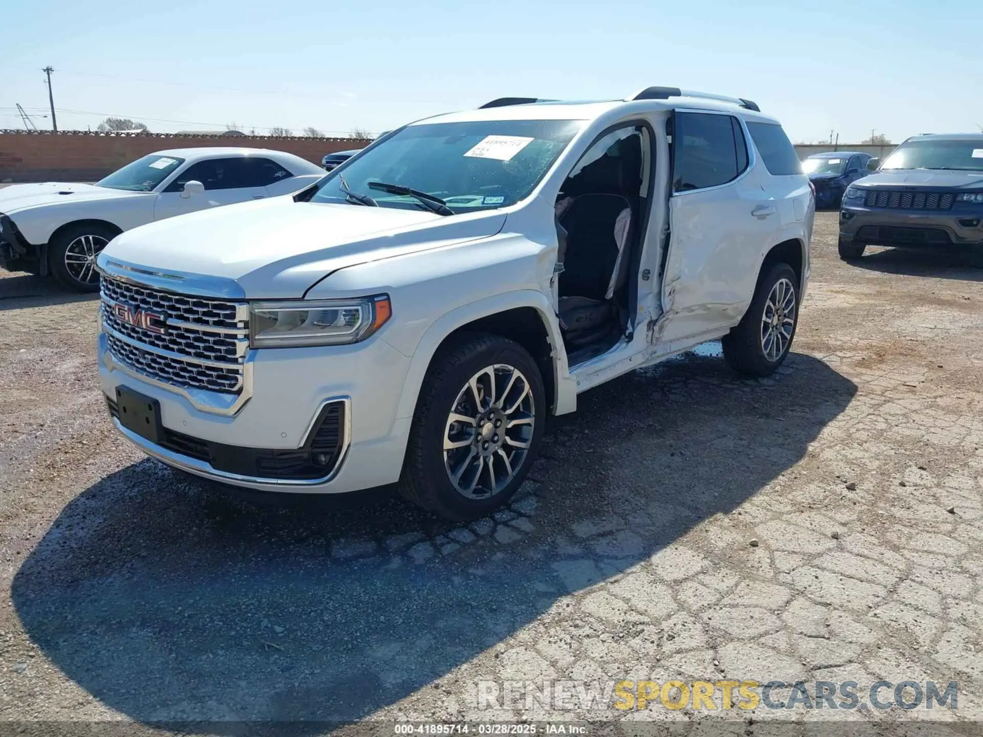 2 Photograph of a damaged car 1GKKNXLS1NZ115438 GMC ACADIA 2022