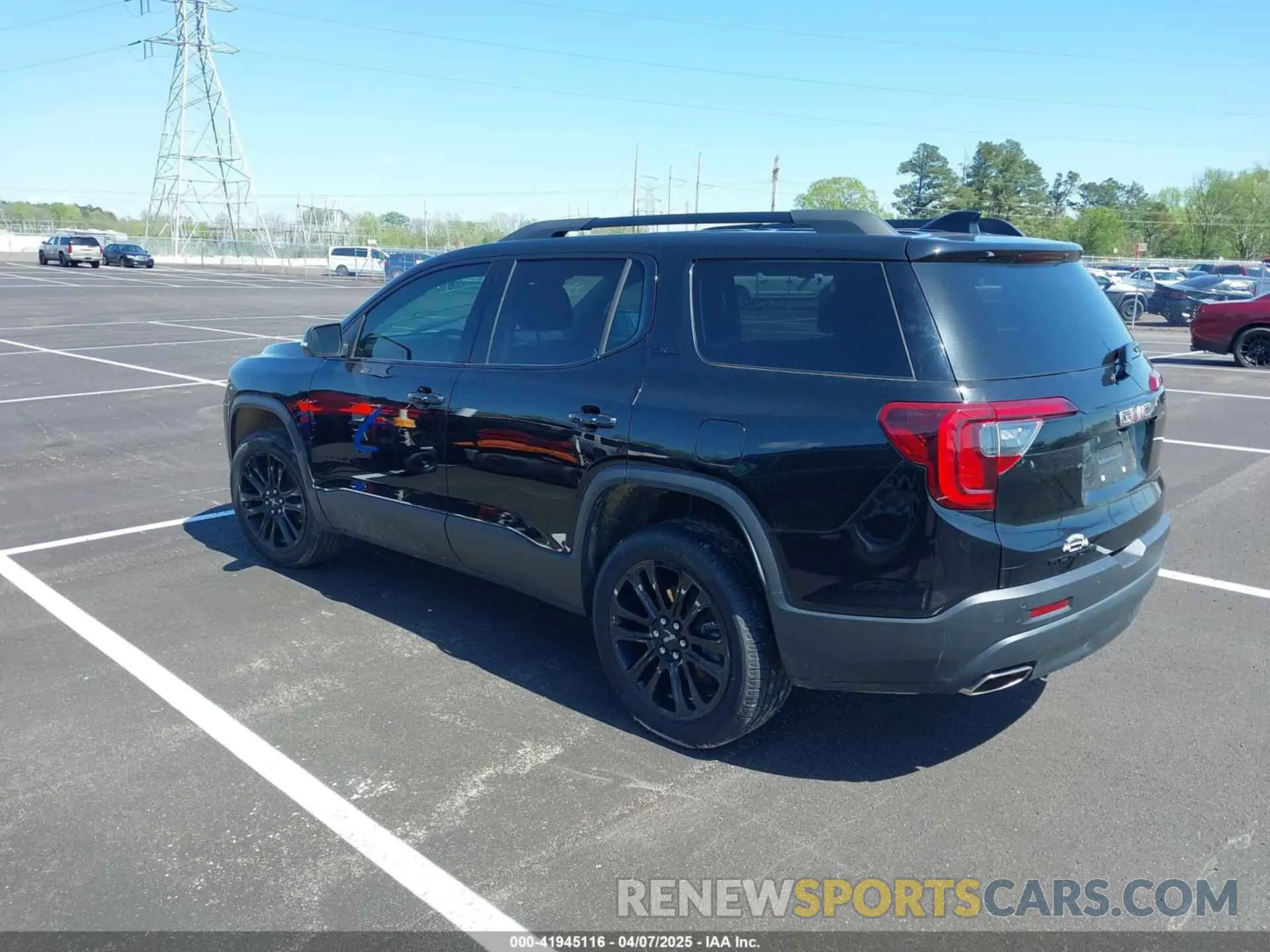 3 Photograph of a damaged car 1GKKNKL40PZ162838 GMC ACADIA 2023