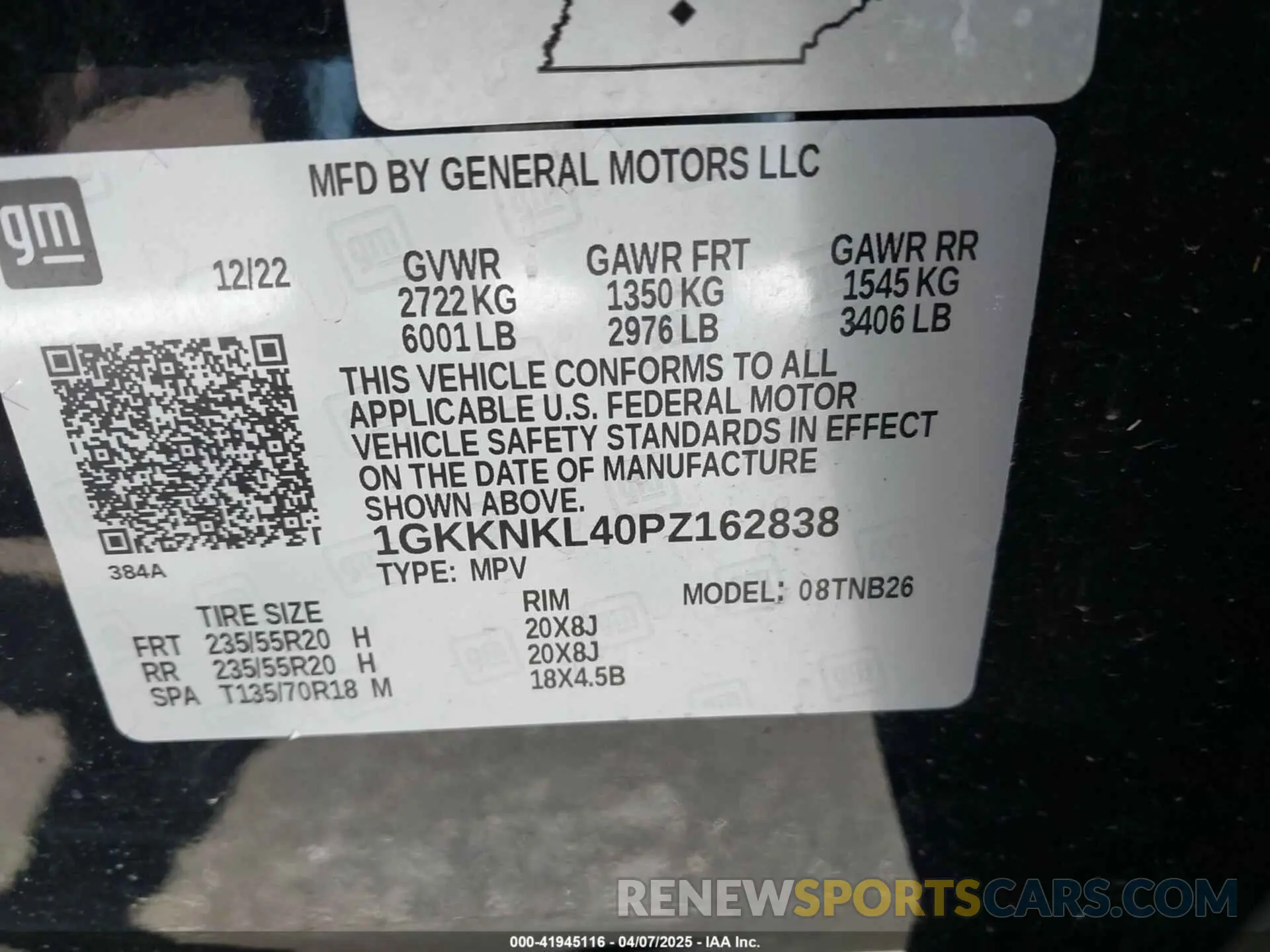 9 Photograph of a damaged car 1GKKNKL40PZ162838 GMC ACADIA 2023