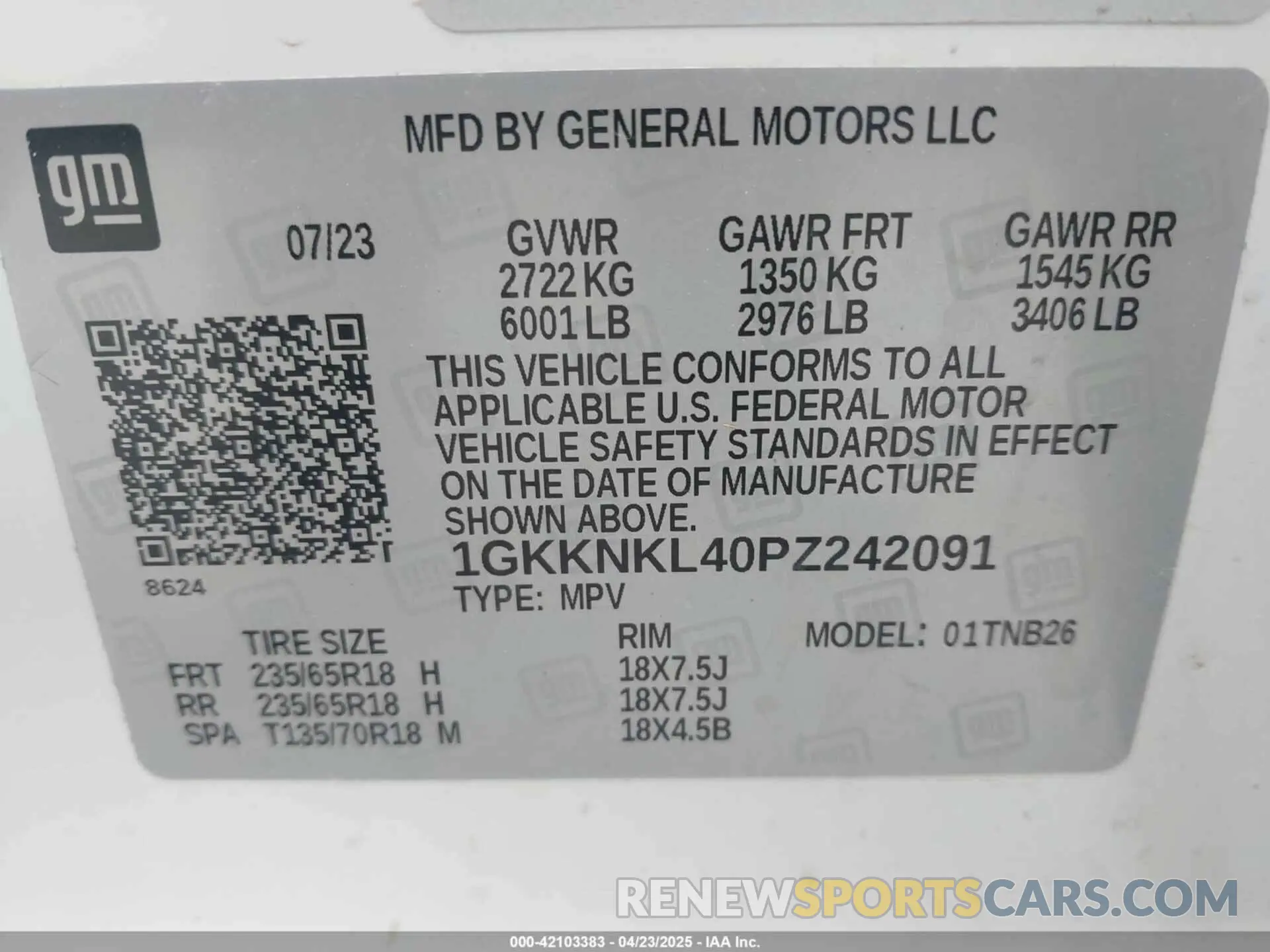 9 Photograph of a damaged car 1GKKNKL40PZ242091 GMC ACADIA 2023