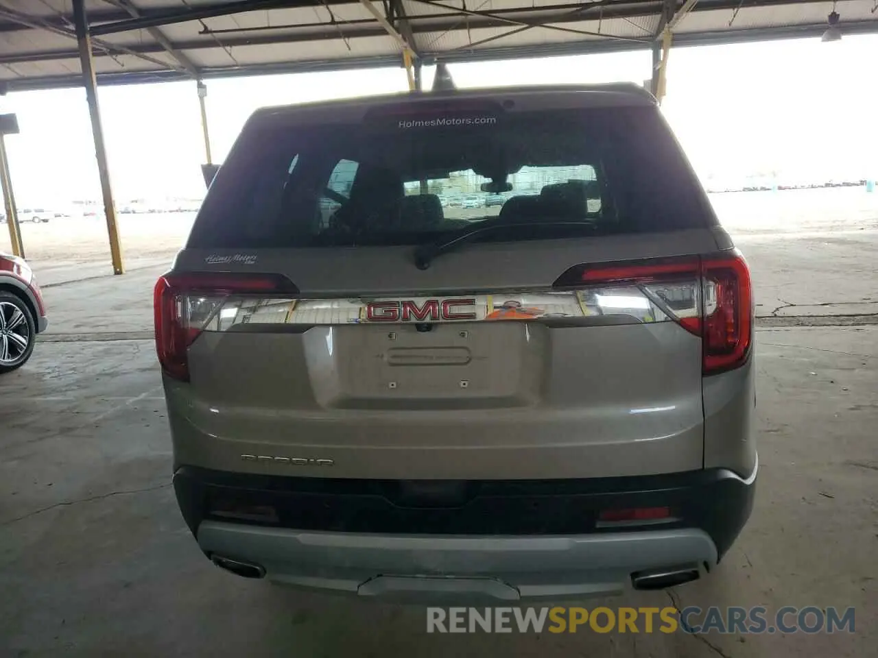 6 Photograph of a damaged car 1GKKNKL42PZ176384 GMC ACADIA 2023