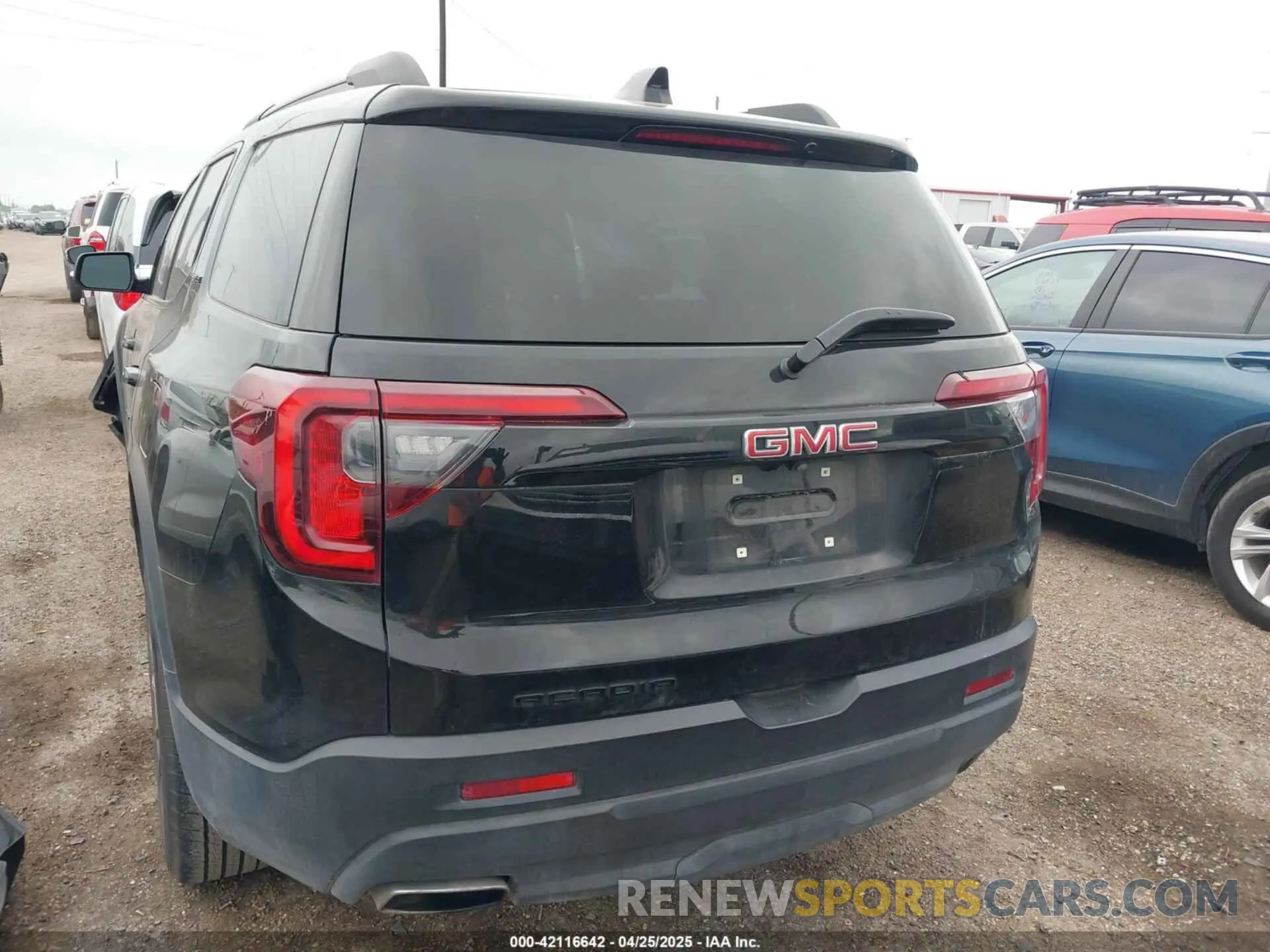 3 Photograph of a damaged car 1GKKNKL42PZ250175 GMC ACADIA 2023