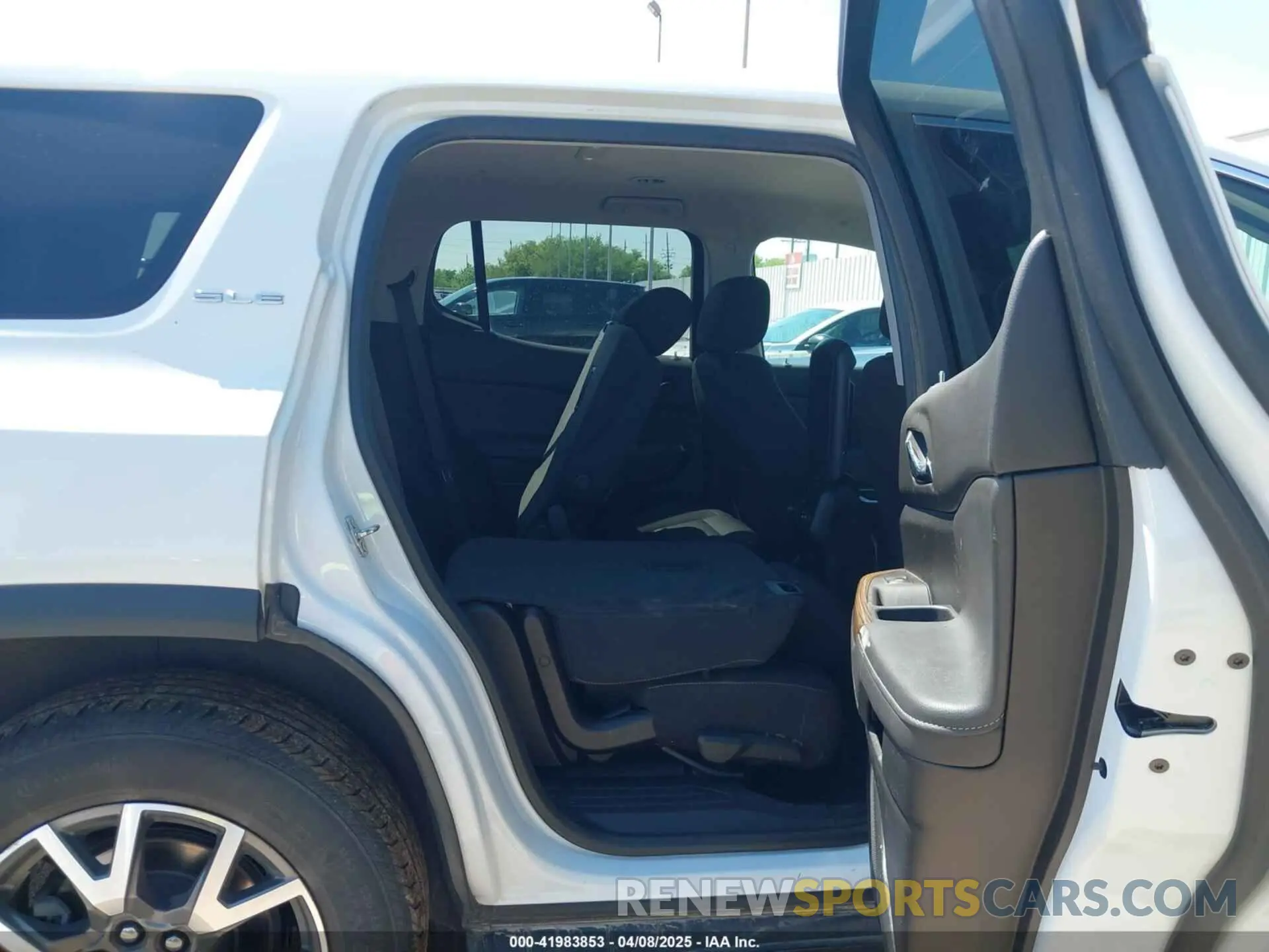 8 Photograph of a damaged car 1GKKNKL43PZ114461 GMC ACADIA 2023