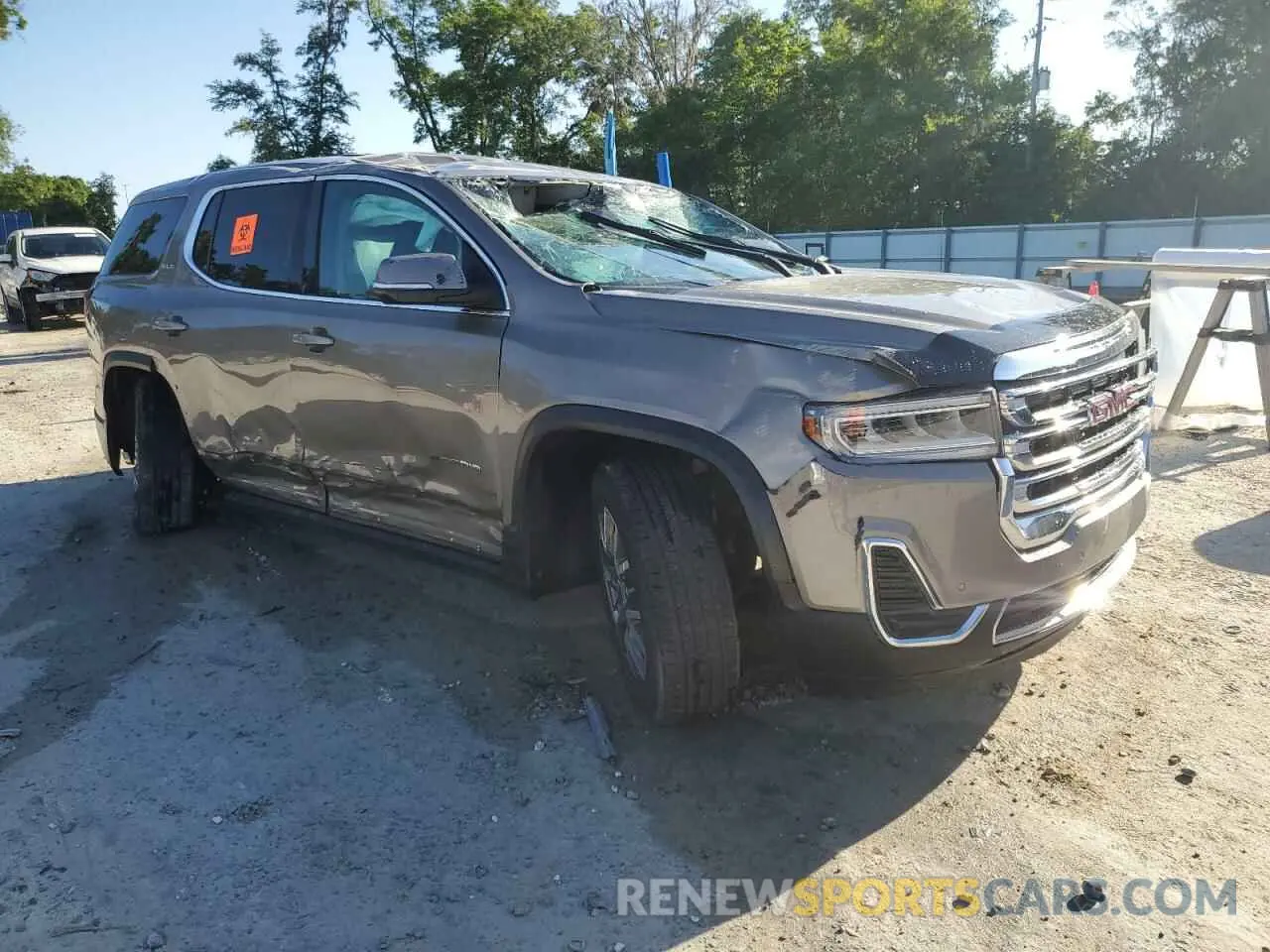 4 Photograph of a damaged car 1GKKNKL44PZ157349 GMC ACADIA 2023