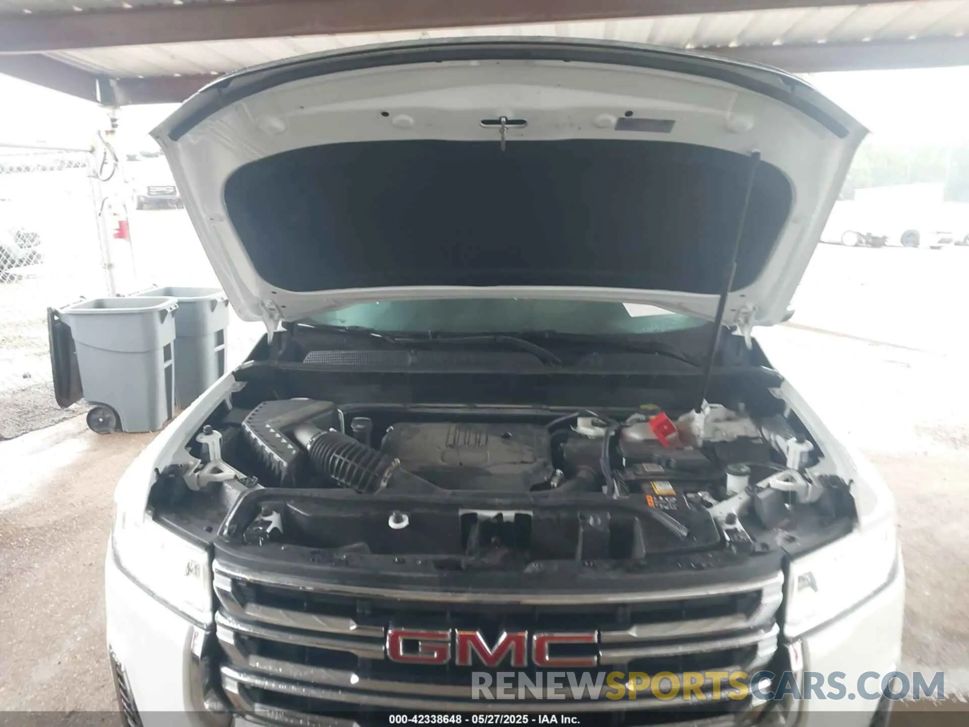 10 Photograph of a damaged car 1GKKNKL45PZ239770 GMC ACADIA 2023
