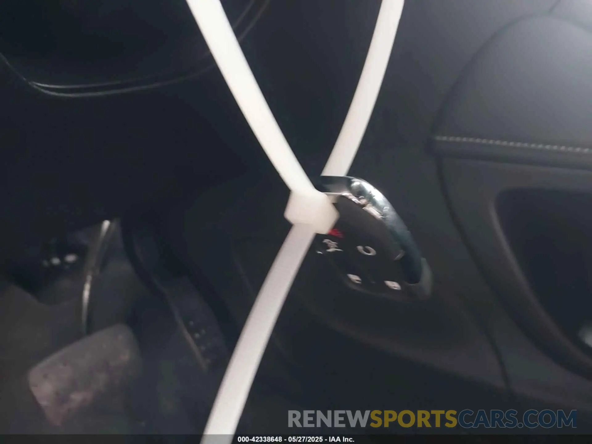 11 Photograph of a damaged car 1GKKNKL45PZ239770 GMC ACADIA 2023
