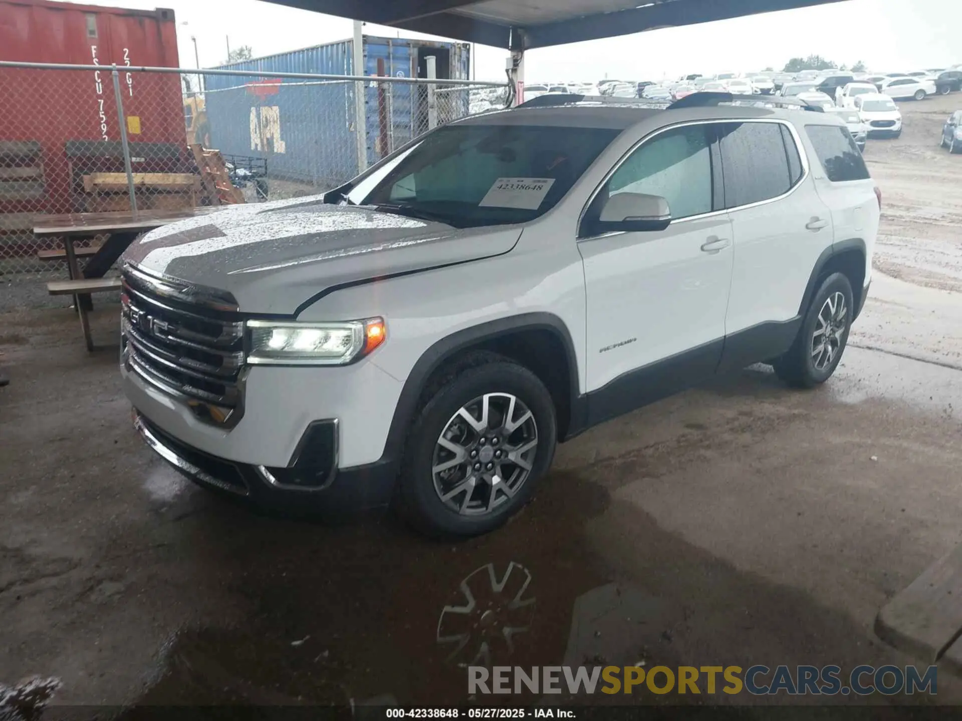 2 Photograph of a damaged car 1GKKNKL45PZ239770 GMC ACADIA 2023