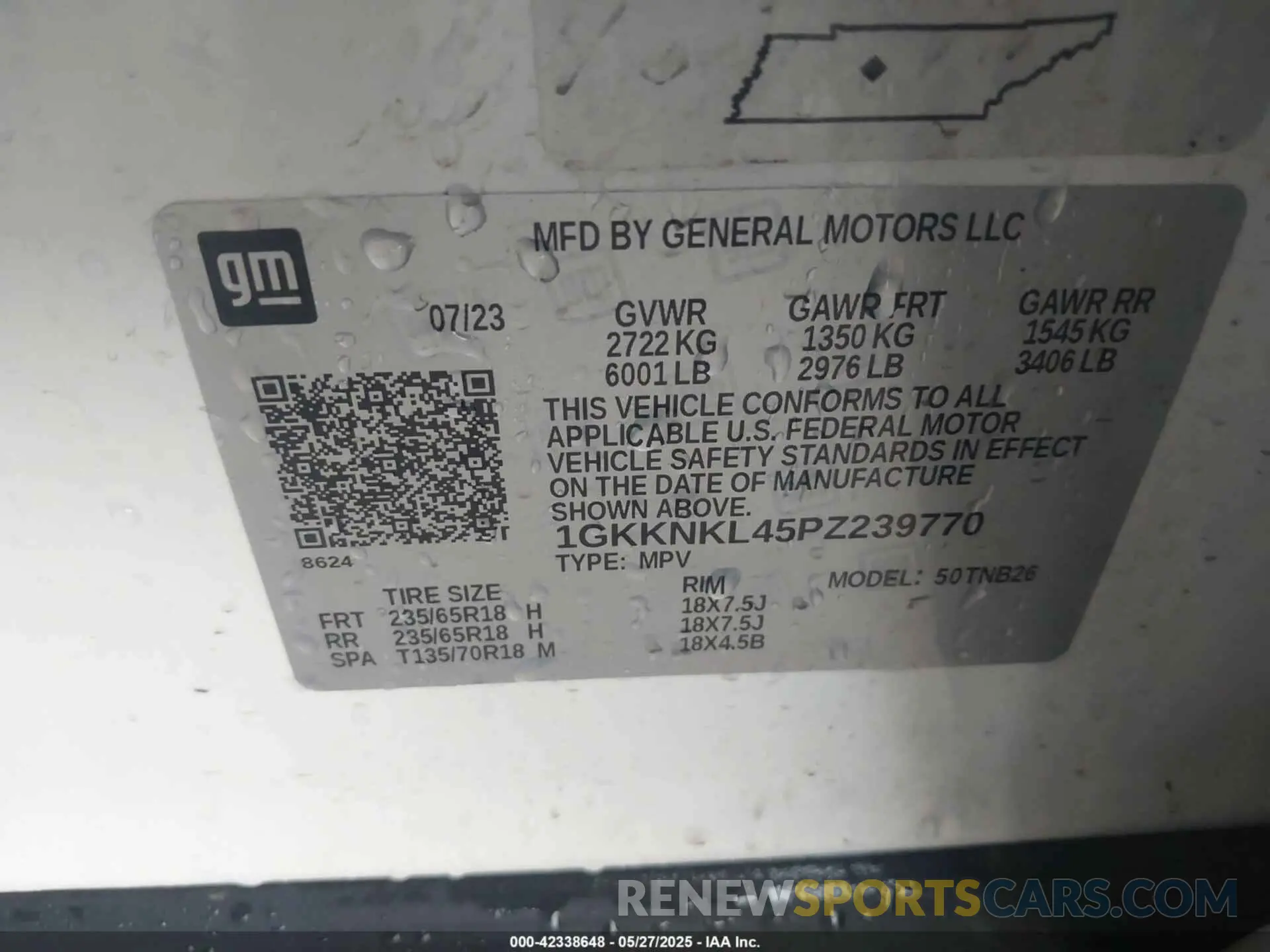 9 Photograph of a damaged car 1GKKNKL45PZ239770 GMC ACADIA 2023