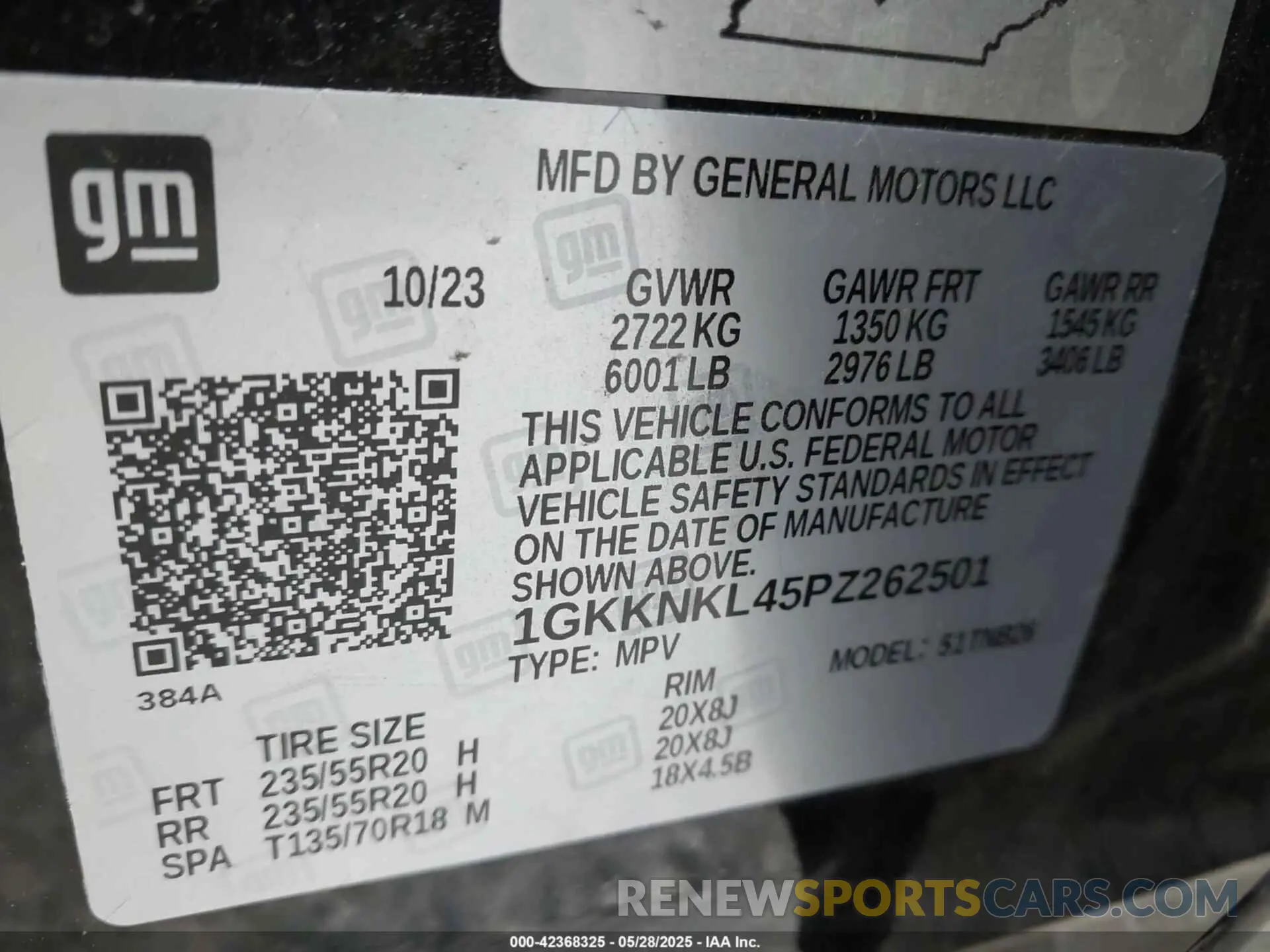 9 Photograph of a damaged car 1GKKNKL45PZ262501 GMC ACADIA 2023