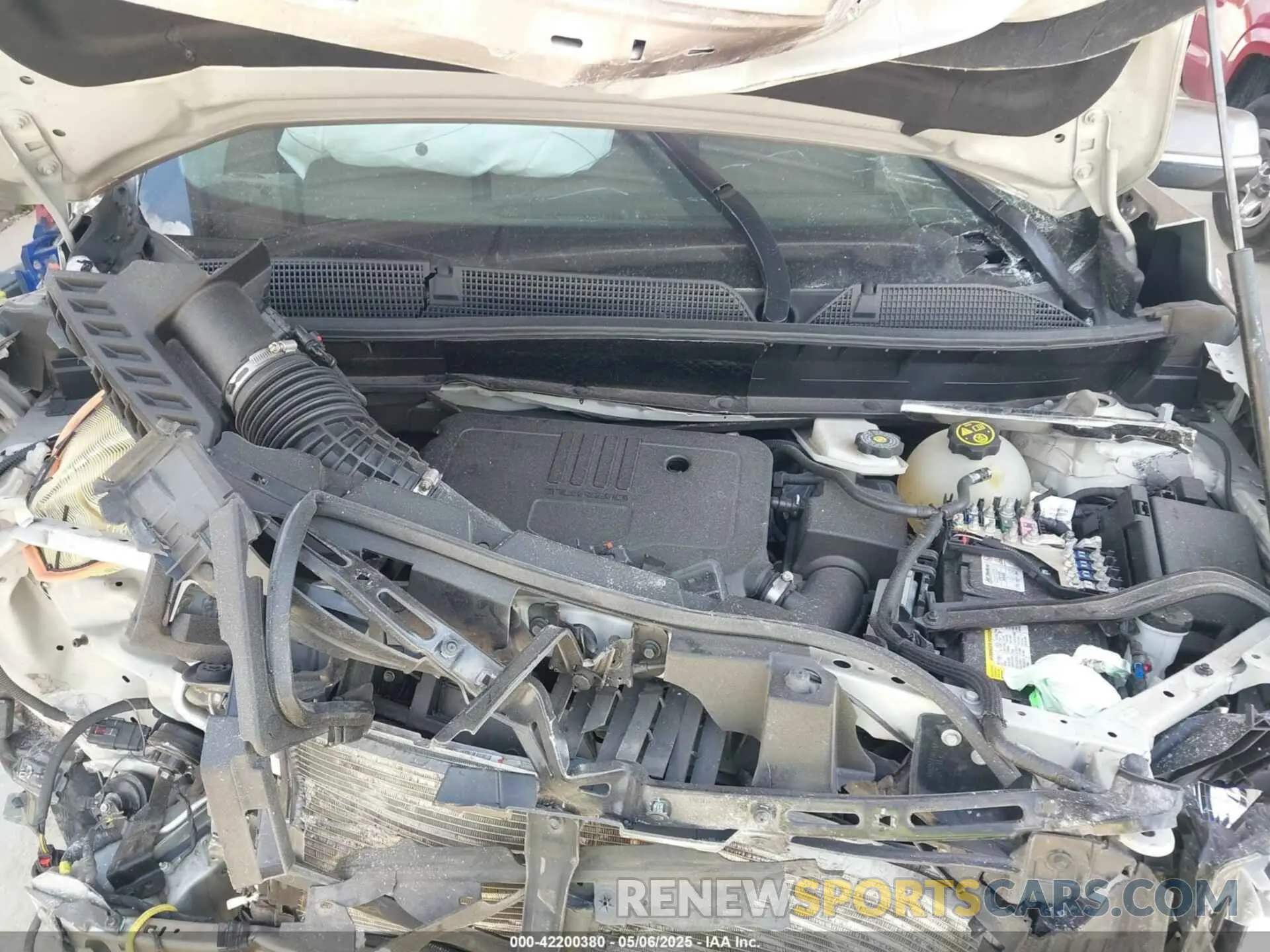 10 Photograph of a damaged car 1GKKNKL46PZ162813 GMC ACADIA 2023