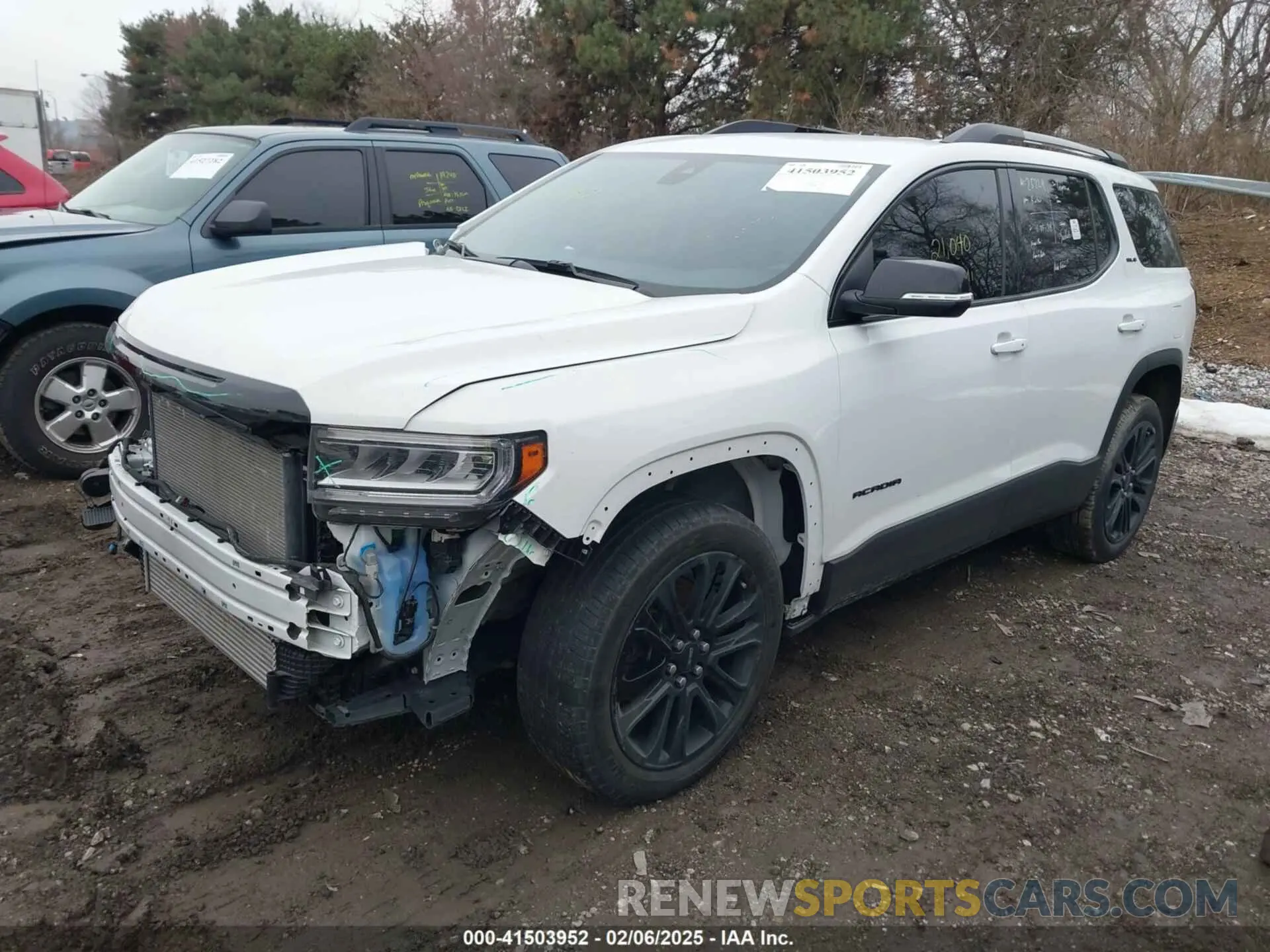2 Photograph of a damaged car 1GKKNKL46PZ202405 GMC ACADIA 2023