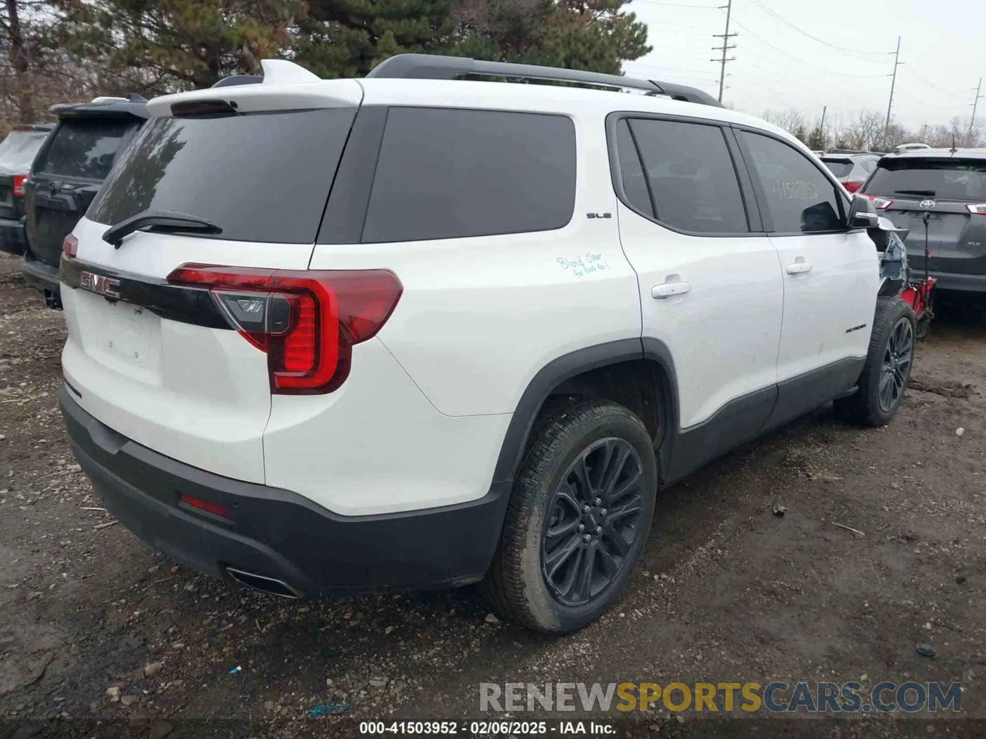 4 Photograph of a damaged car 1GKKNKL46PZ202405 GMC ACADIA 2023