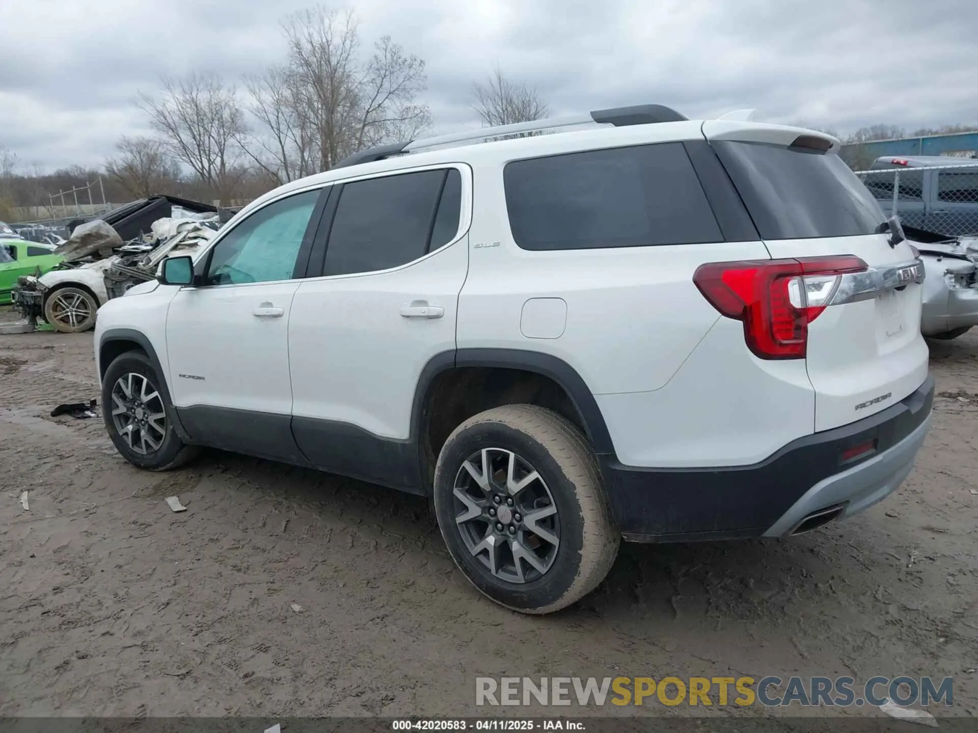 14 Photograph of a damaged car 1GKKNKL48PZ170606 GMC ACADIA 2023