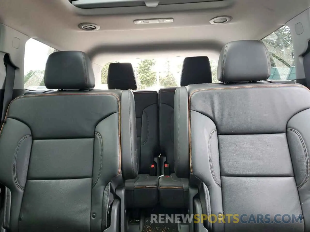 10 Photograph of a damaged car 1GKKNLLS0PZ205014 GMC ACADIA 2023