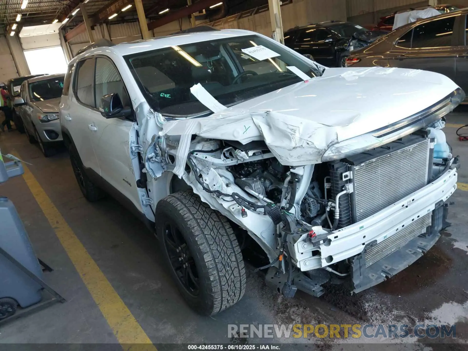 1 Photograph of a damaged car 1GKKNLLS1PZ203854 GMC ACADIA 2023