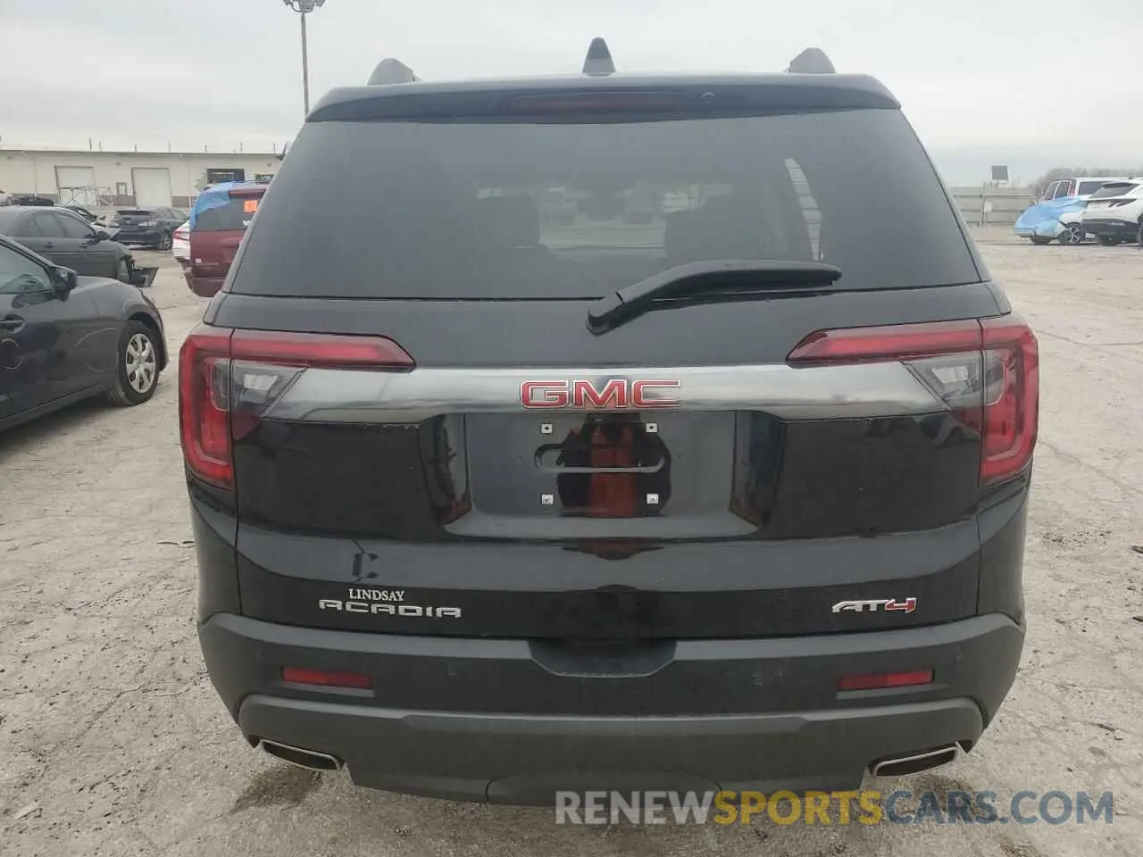 6 Photograph of a damaged car 1GKKNLLS2PZ141655 GMC ACADIA 2023