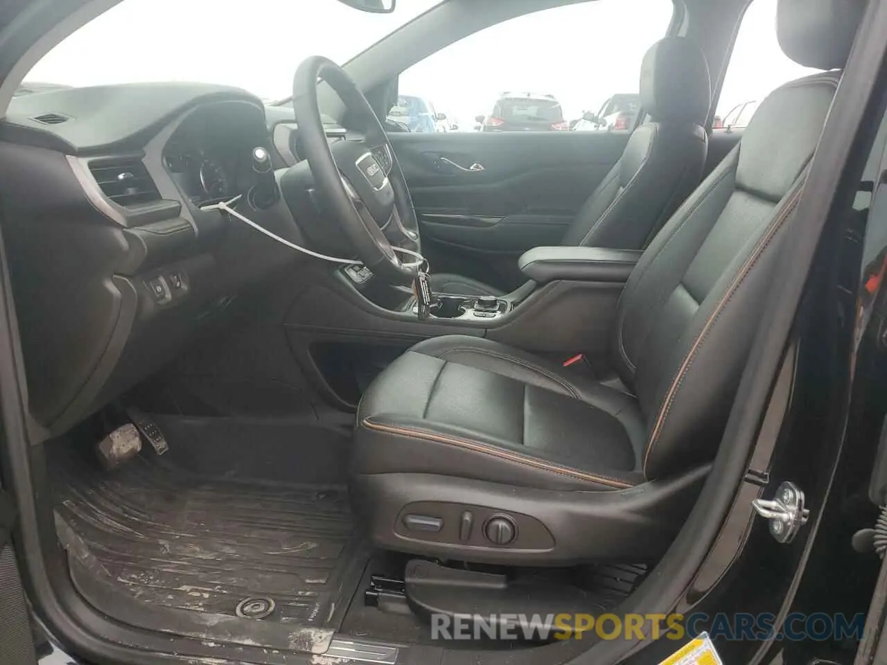 7 Photograph of a damaged car 1GKKNLLS2PZ141655 GMC ACADIA 2023