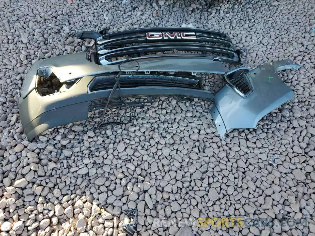 13 Photograph of a damaged car 1GKKNLLS3PZ203970 GMC ACADIA 2023
