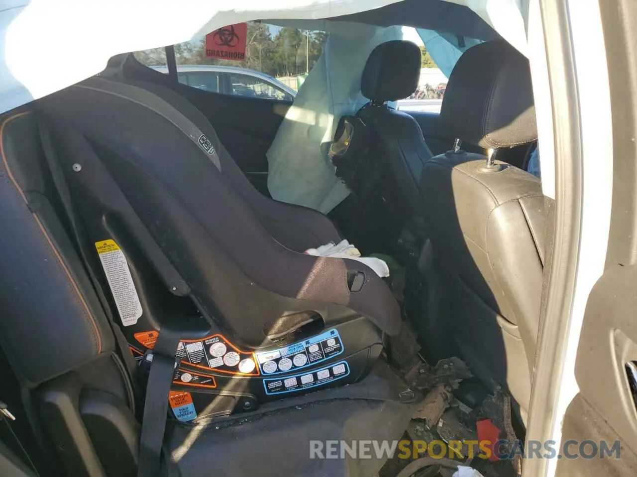 12 Photograph of a damaged car 1GKKNLLS4PZ203816 GMC ACADIA 2023
