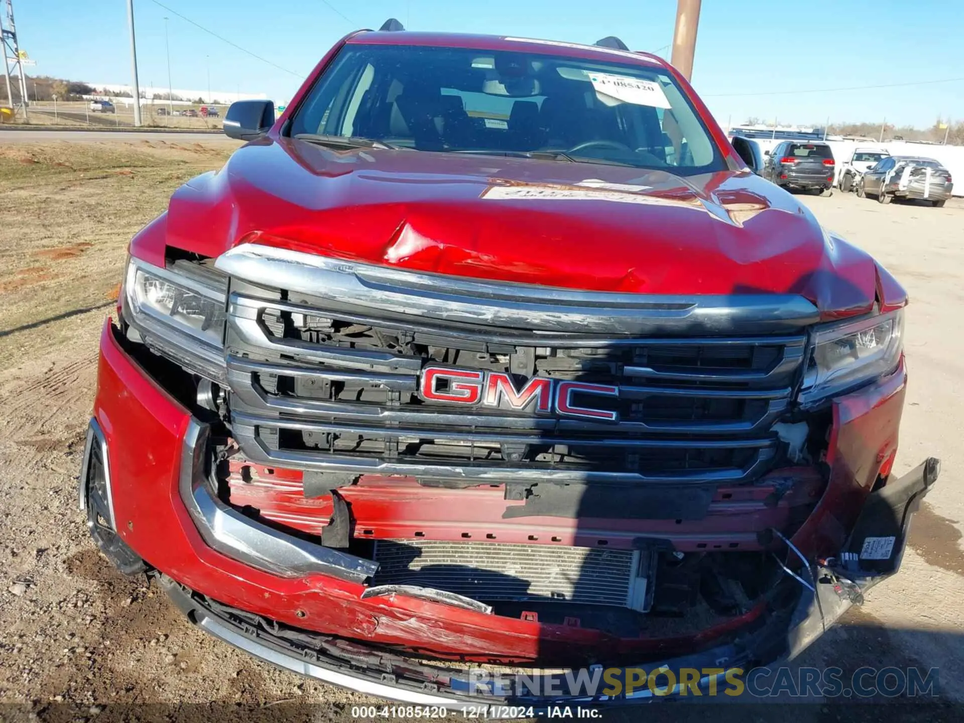 6 Photograph of a damaged car 1GKKNLLS5PZ180580 GMC ACADIA 2023