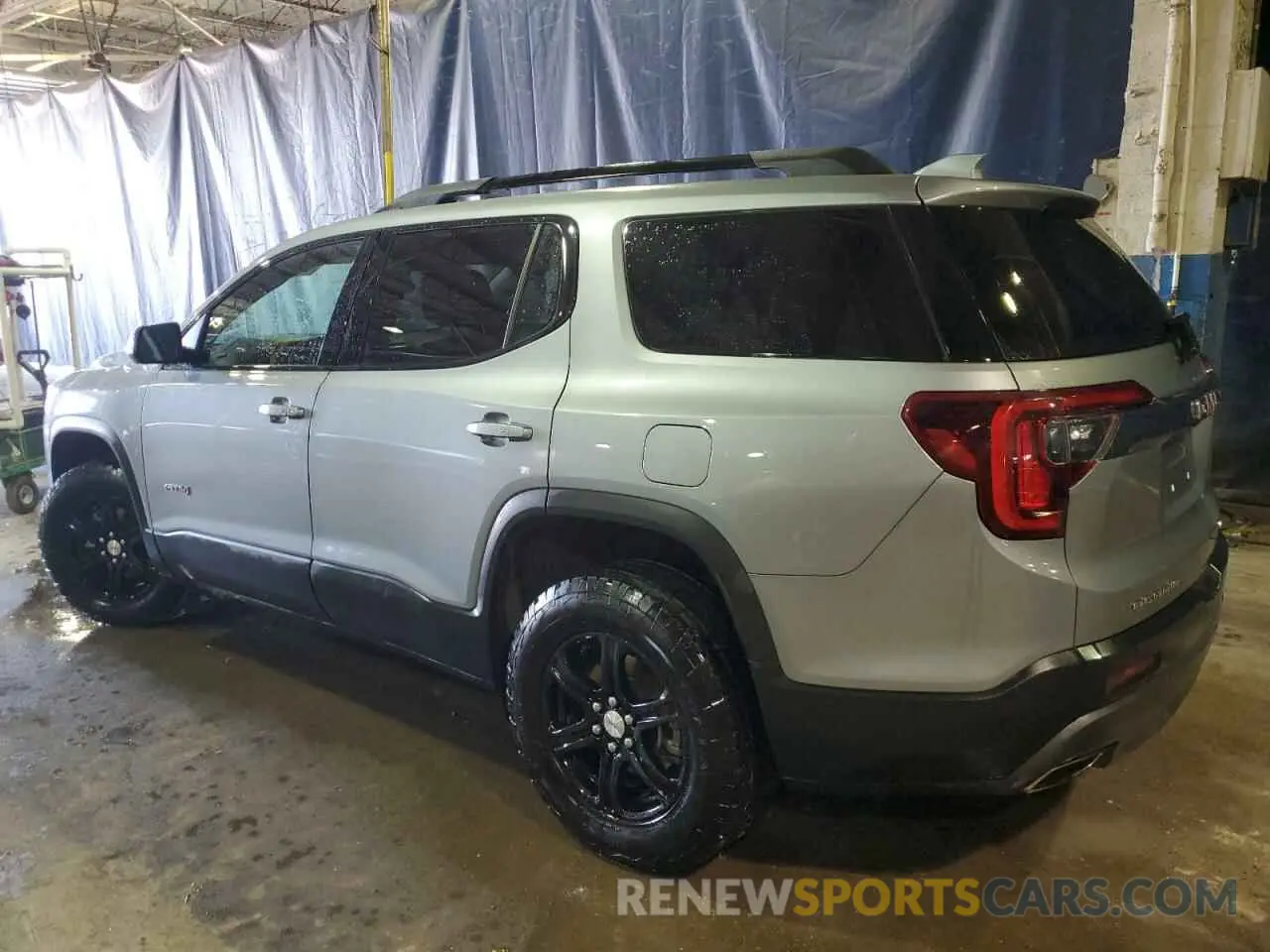 2 Photograph of a damaged car 1GKKNLLS6PZ225915 GMC ACADIA 2023