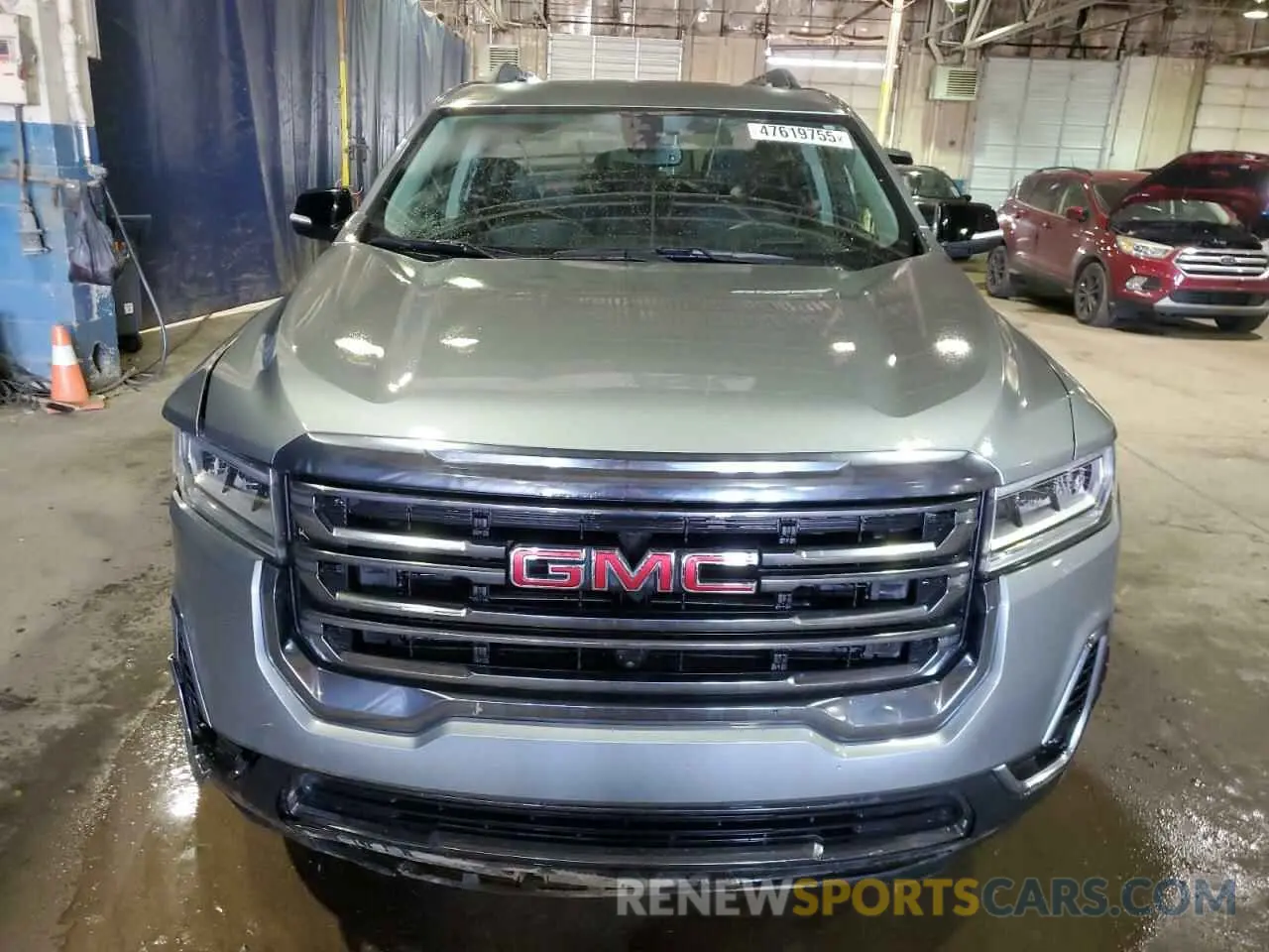 5 Photograph of a damaged car 1GKKNLLS6PZ225915 GMC ACADIA 2023