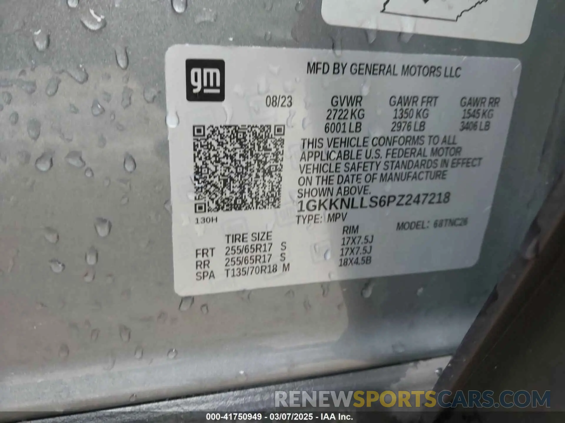 9 Photograph of a damaged car 1GKKNLLS6PZ247218 GMC ACADIA 2023