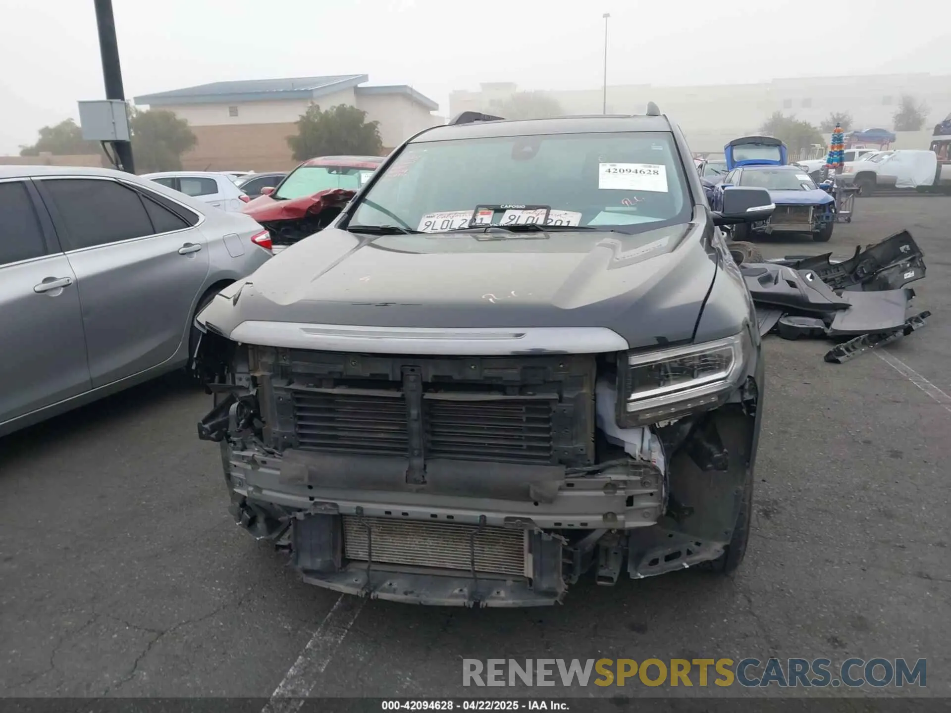 13 Photograph of a damaged car 1GKKNLLS6PZ260146 GMC ACADIA 2023