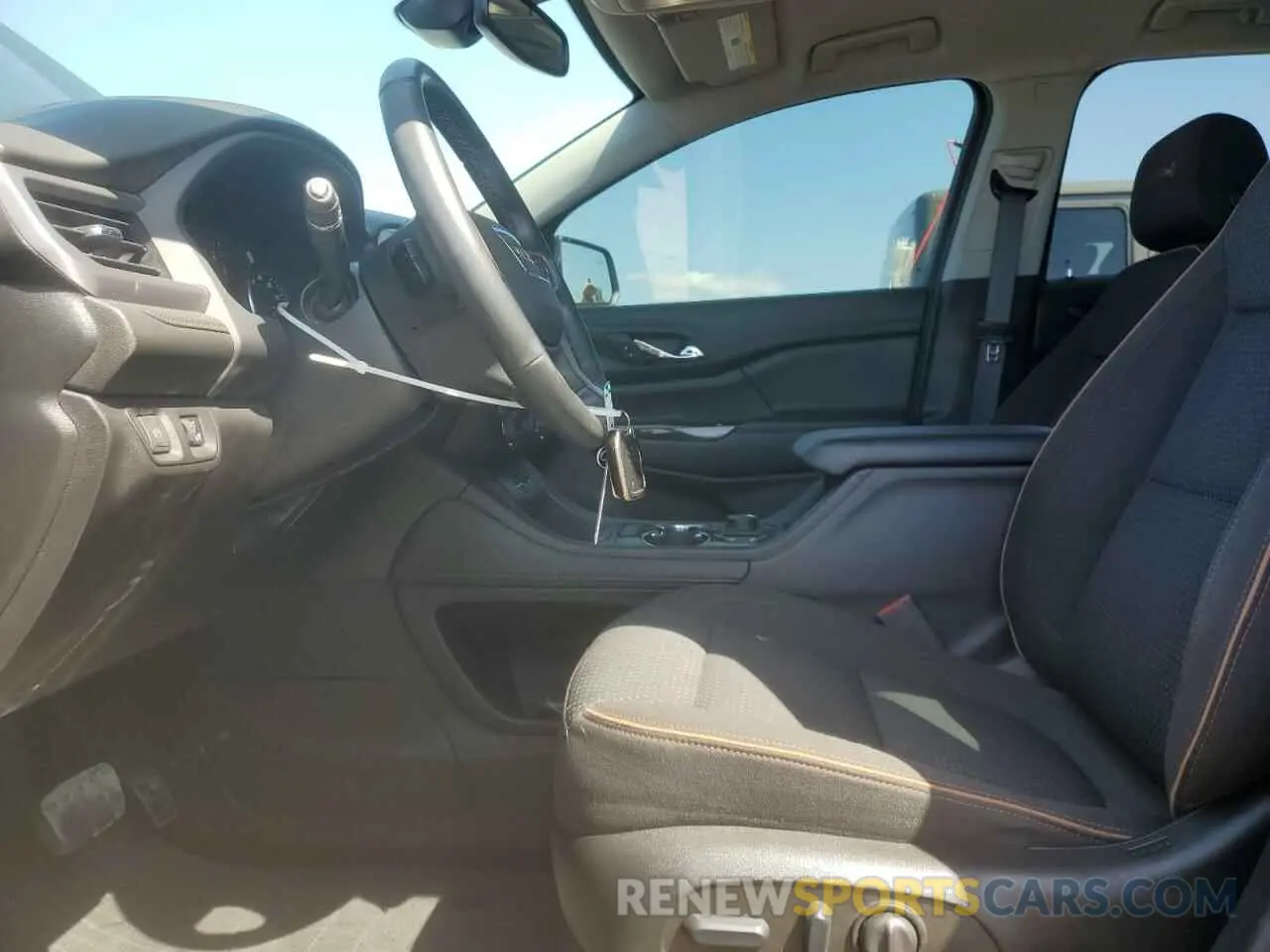 7 Photograph of a damaged car 1GKKNLLS8PZ141479 GMC ACADIA 2023