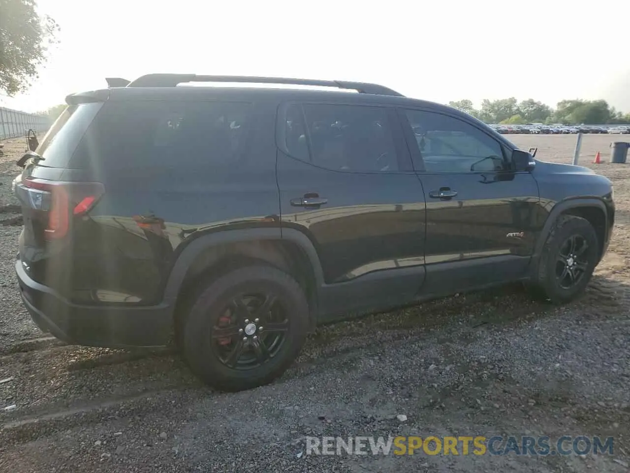 3 Photograph of a damaged car 1GKKNLLS8PZ250198 GMC ACADIA 2023