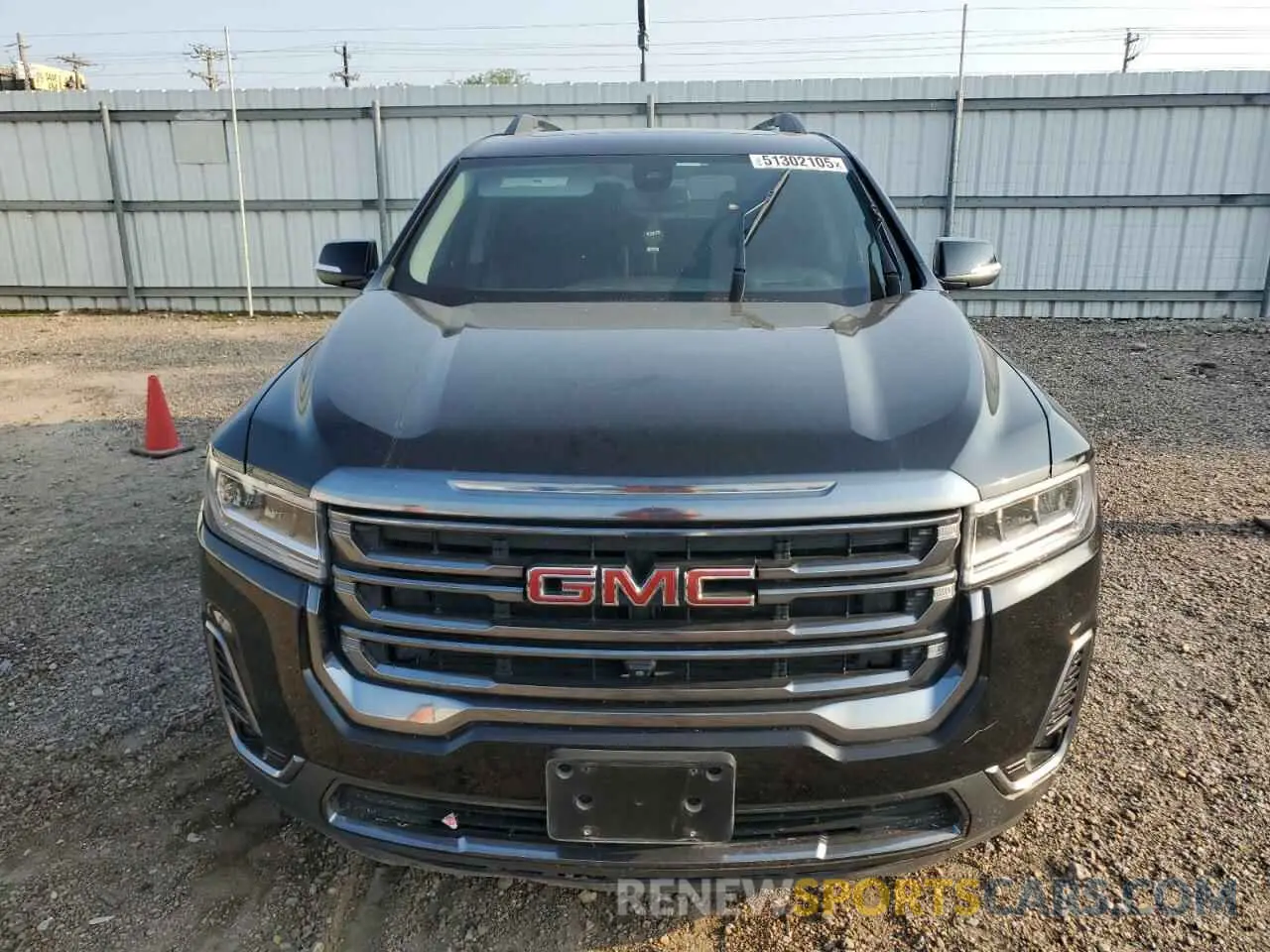 5 Photograph of a damaged car 1GKKNLLS8PZ250198 GMC ACADIA 2023