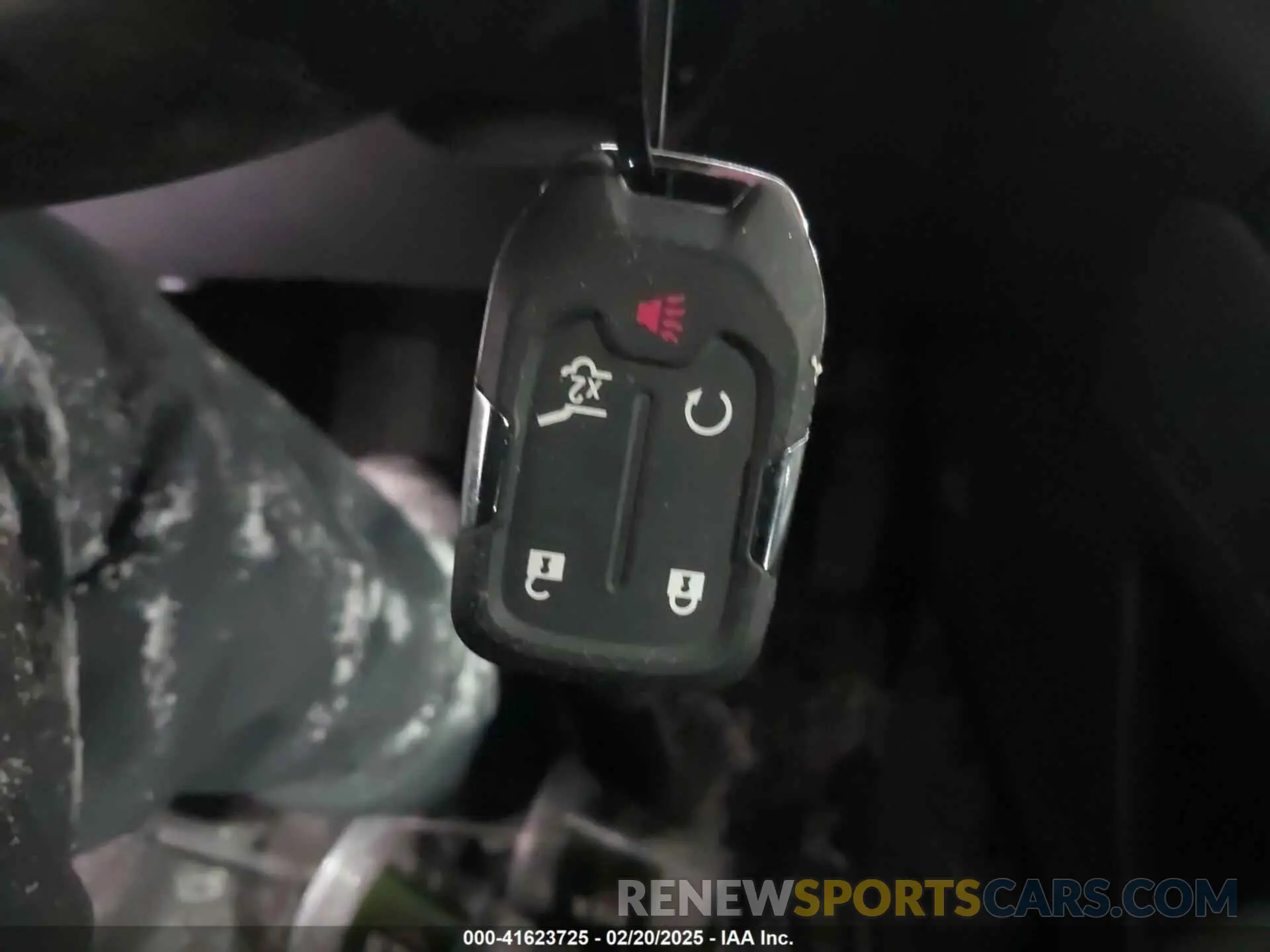 11 Photograph of a damaged car 1GKKNLLSXPZ256696 GMC ACADIA 2023