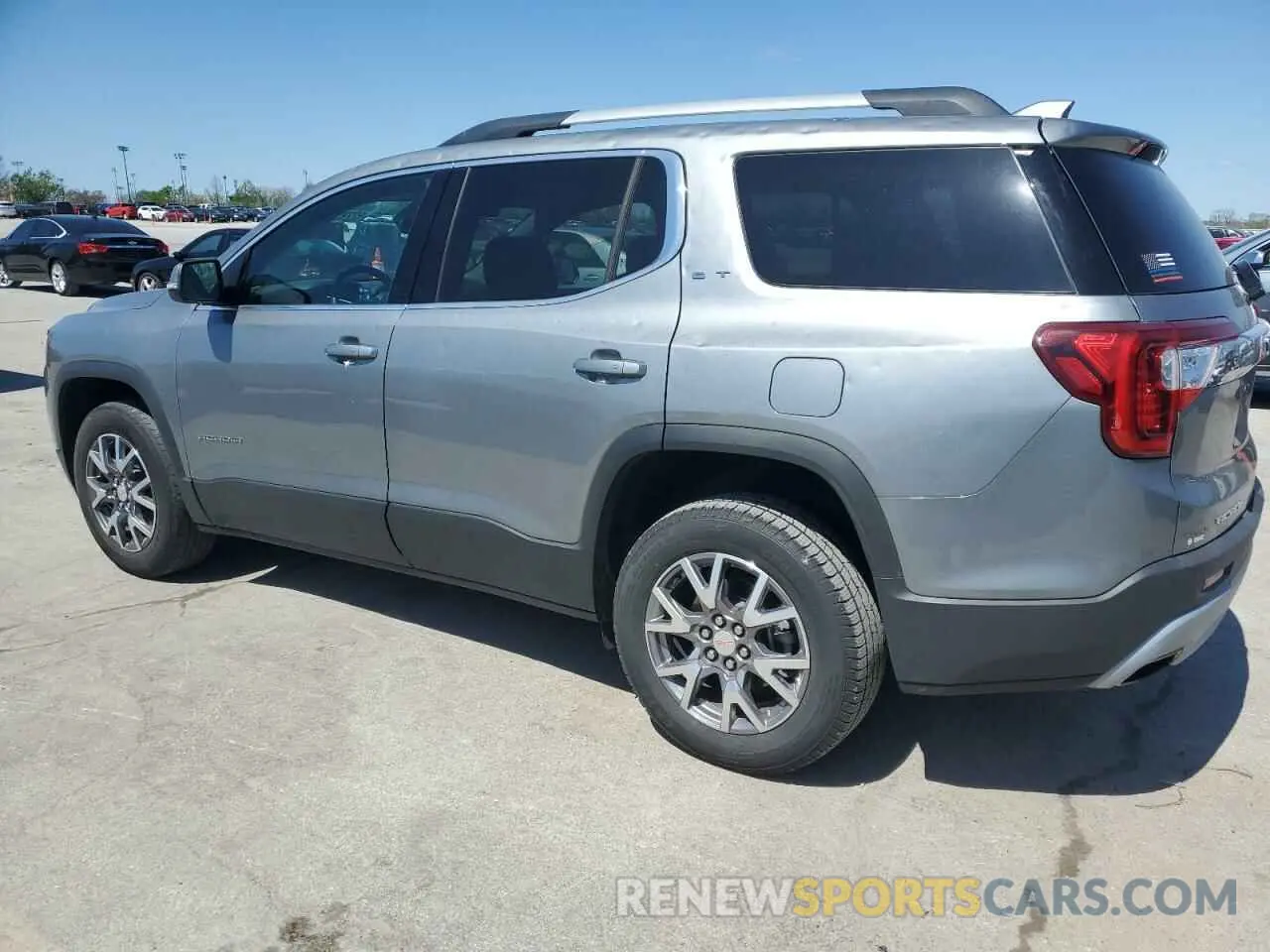 2 Photograph of a damaged car 1GKKNML40PZ231698 GMC ACADIA 2023
