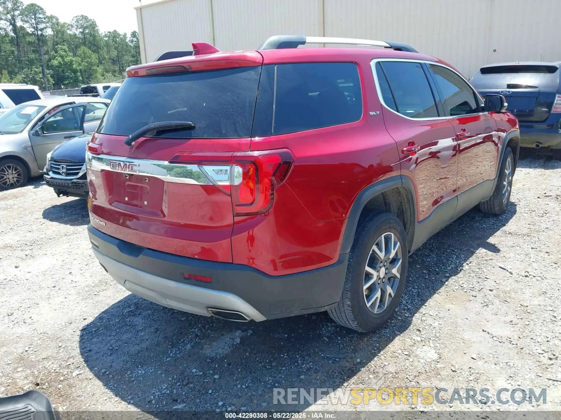 4 Photograph of a damaged car 1GKKNML41PZ226123 GMC ACADIA 2023