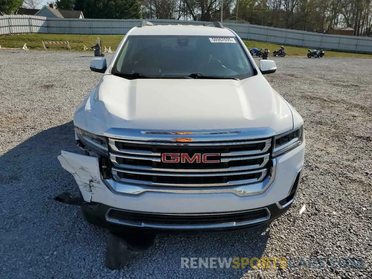 5 Photograph of a damaged car 1GKKNML41PZ238143 GMC ACADIA 2023