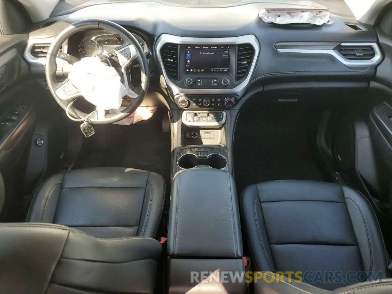 8 Photograph of a damaged car 1GKKNML41PZ238143 GMC ACADIA 2023