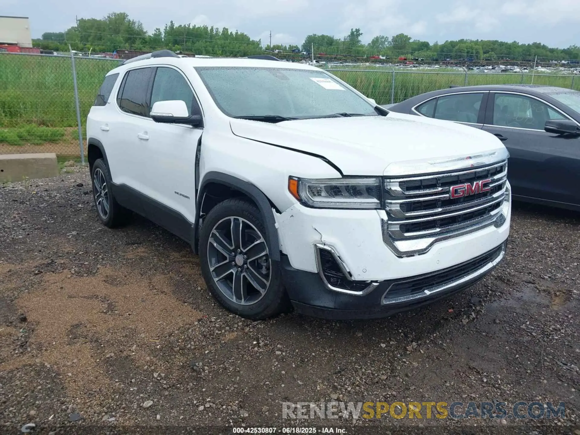 1 Photograph of a damaged car 1GKKNML42PZ138438 GMC ACADIA 2023