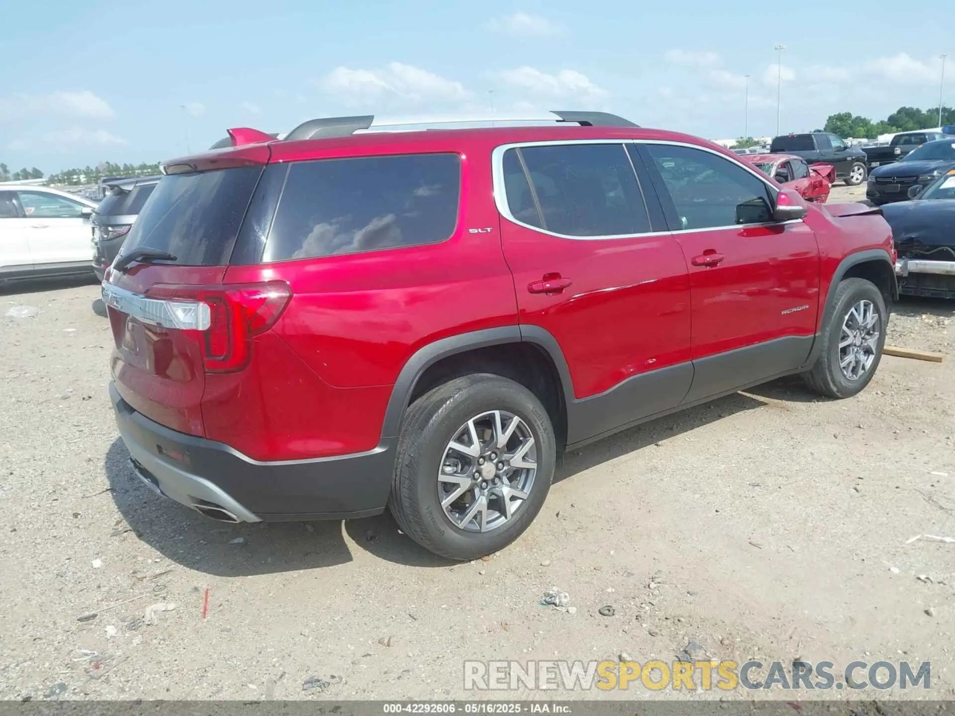 4 Photograph of a damaged car 1GKKNML42PZ173612 GMC ACADIA 2023